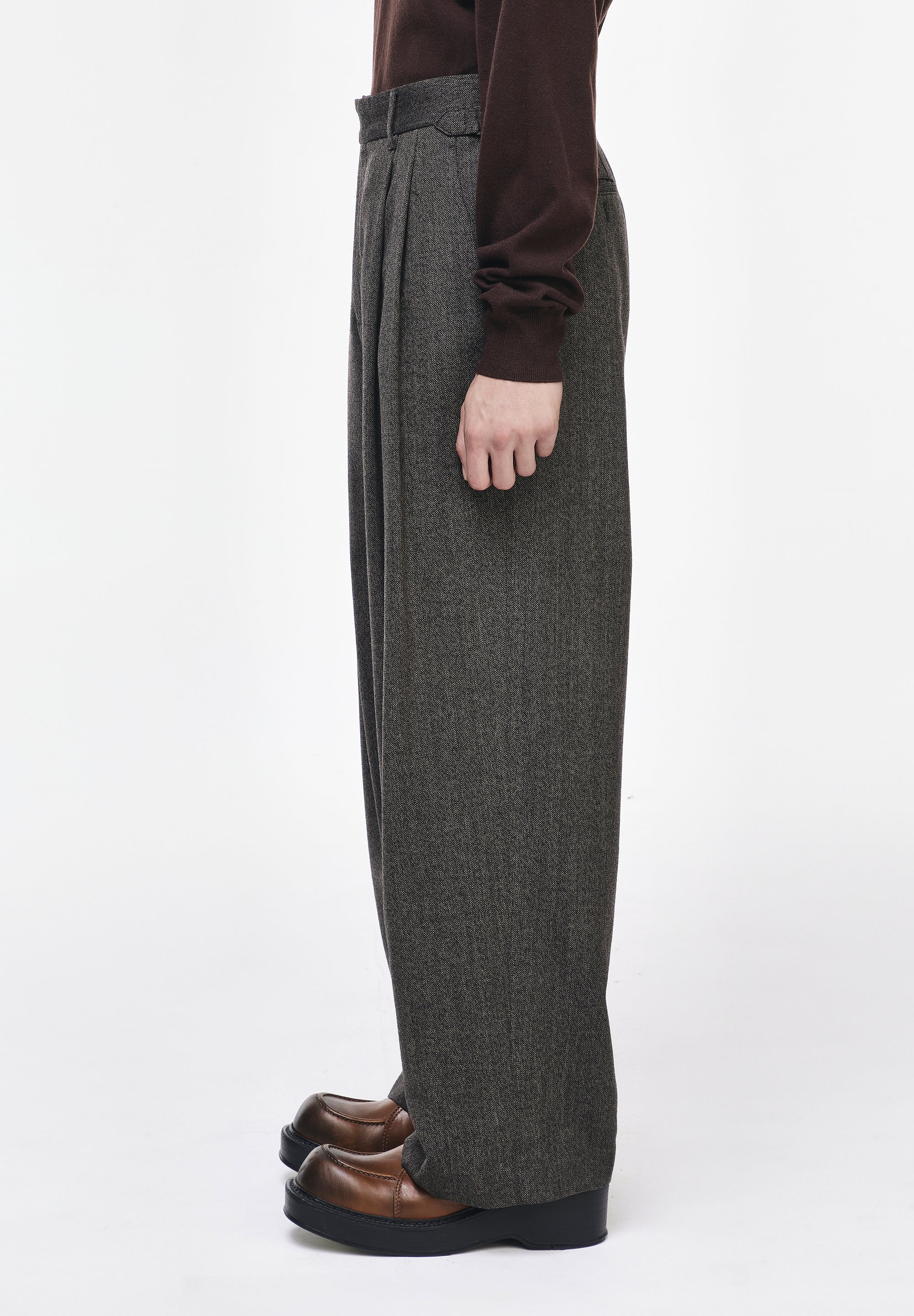 ARTISANAL TWO TUCK WIDE PANTS