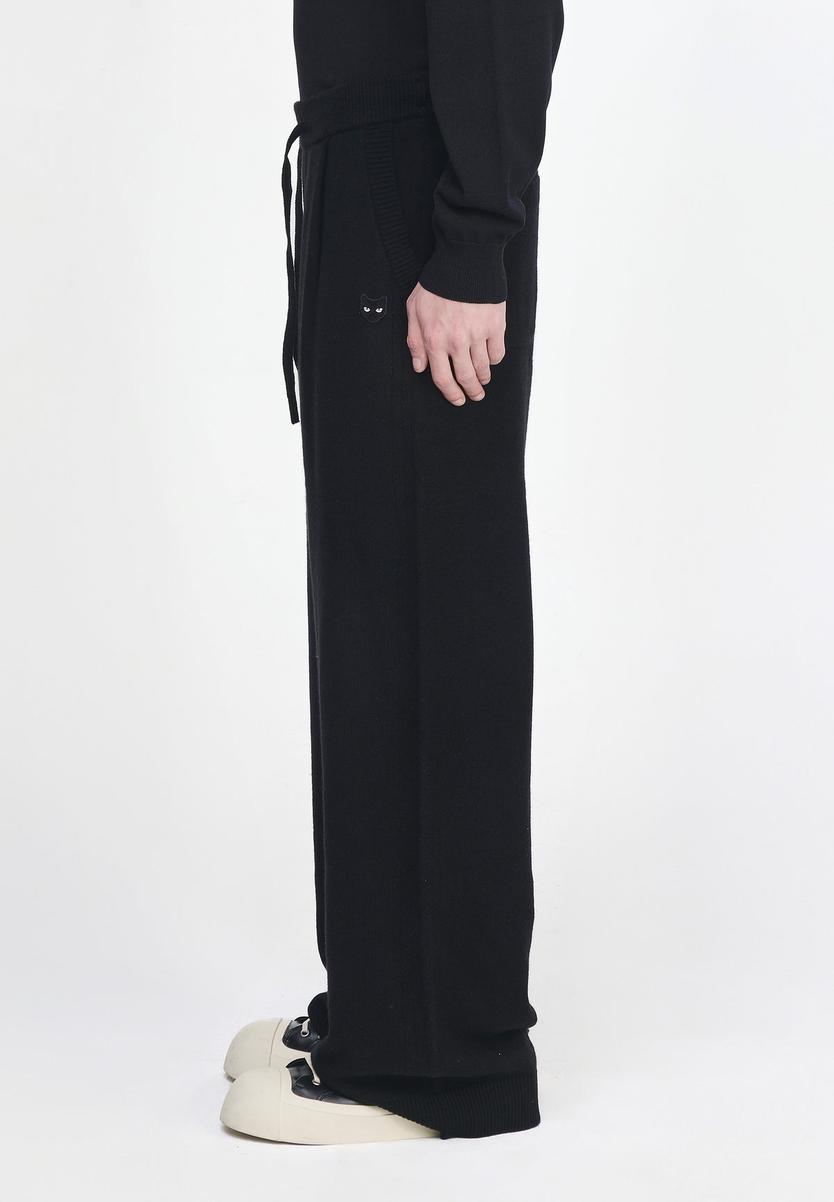 ZZERO CASHMERE BLEND WIDE KNIT PANTS