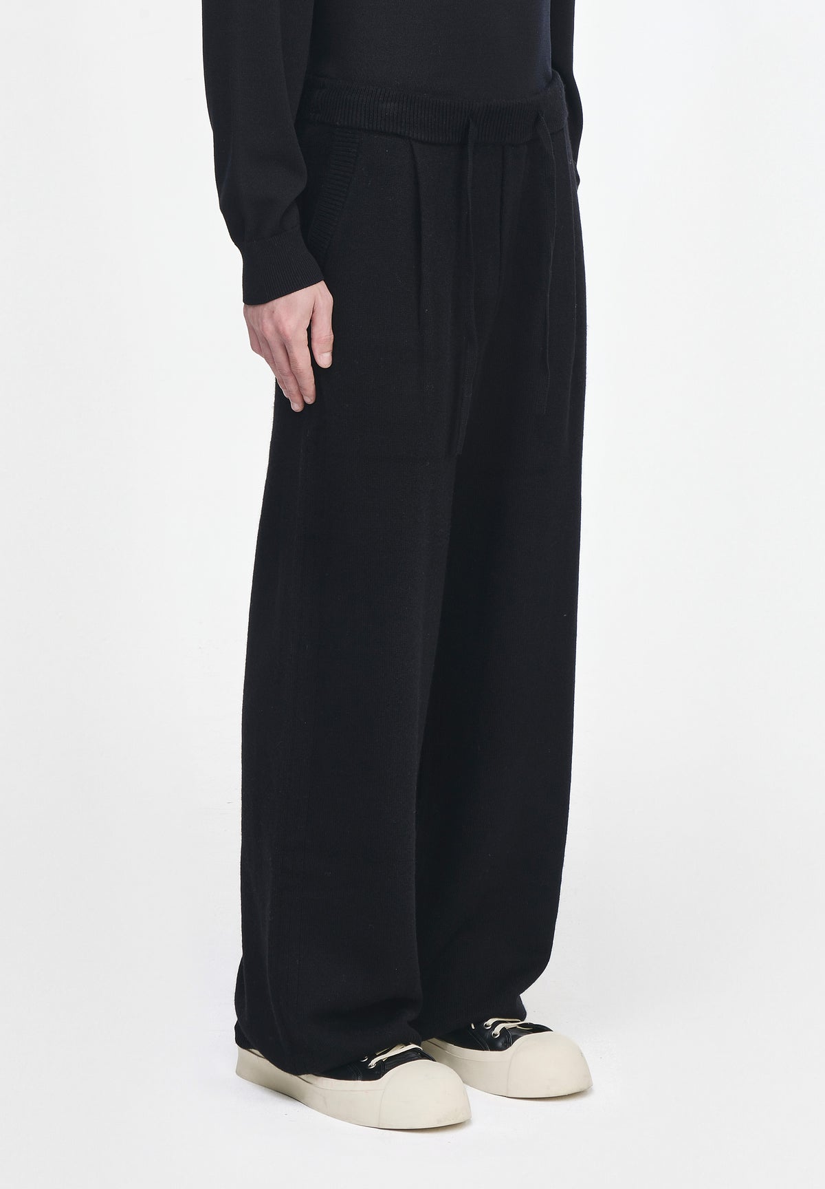 ZZERO CASHMERE BLEND WIDE KNIT PANTS