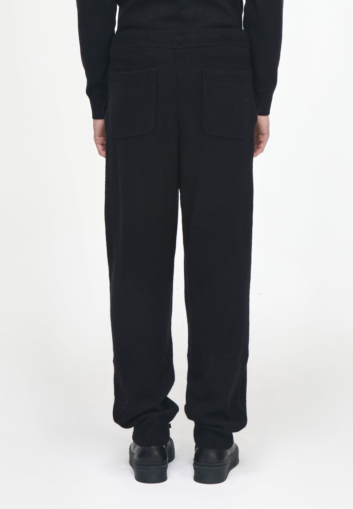 ZZERO CASHMERE BLEND CURVED KNIT PANTS