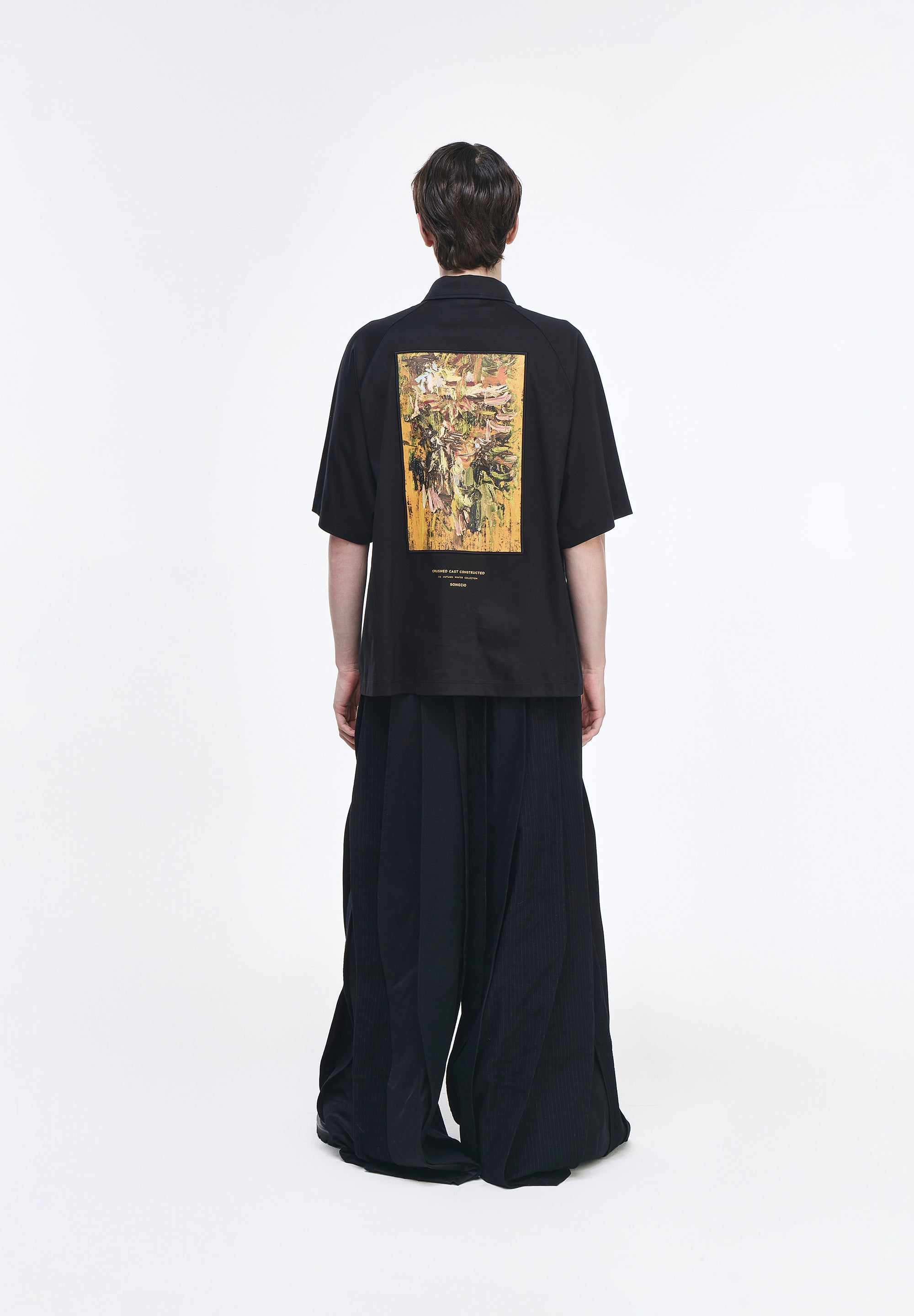 PAINTED COLLARED T SHIRT