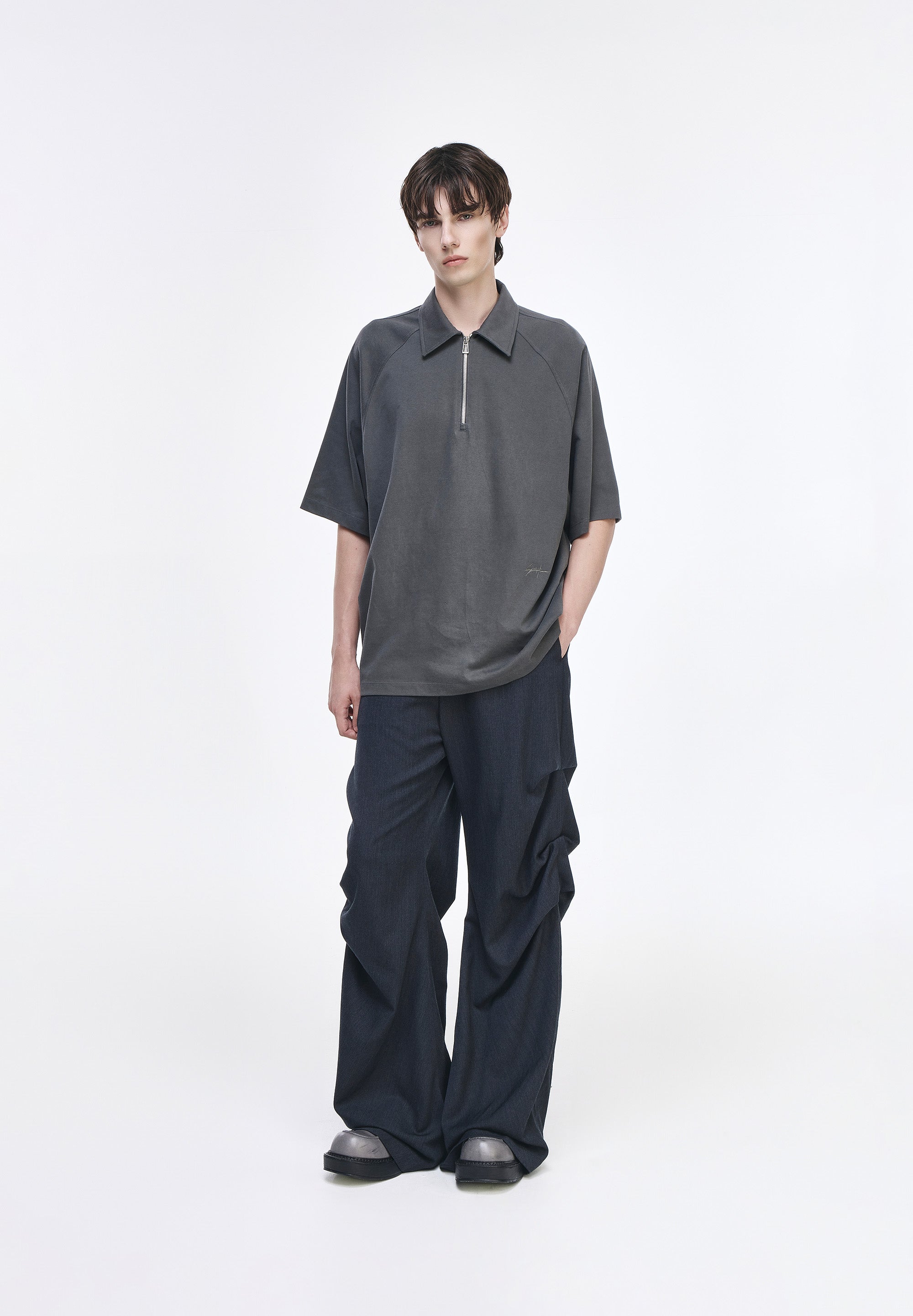 PAINTED COLLARED T SHIRT