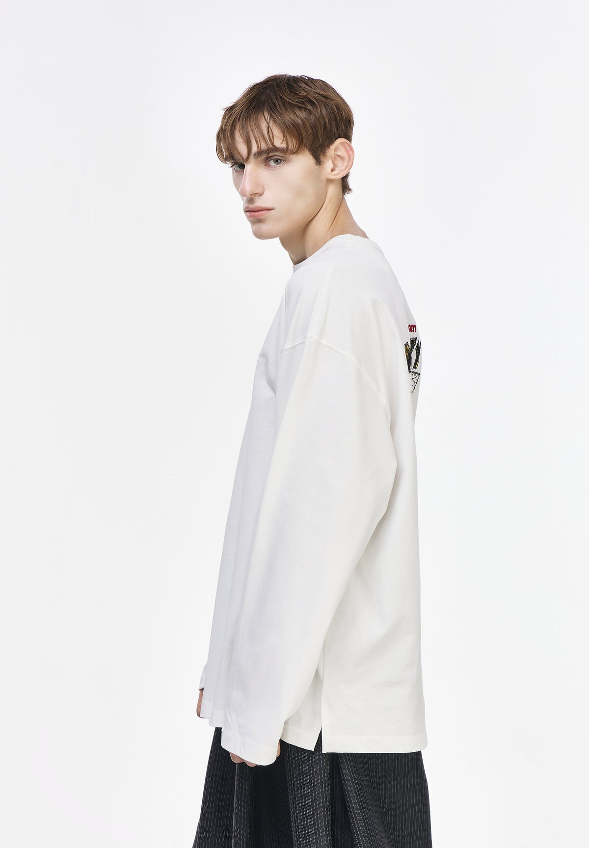 MINHWA FRIENDS LONG SLEEVE