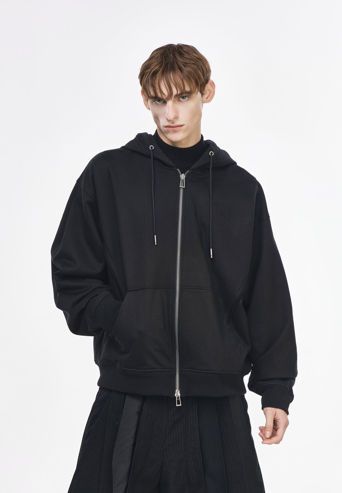 REVERIE DUMBO HOOD ZIP UP