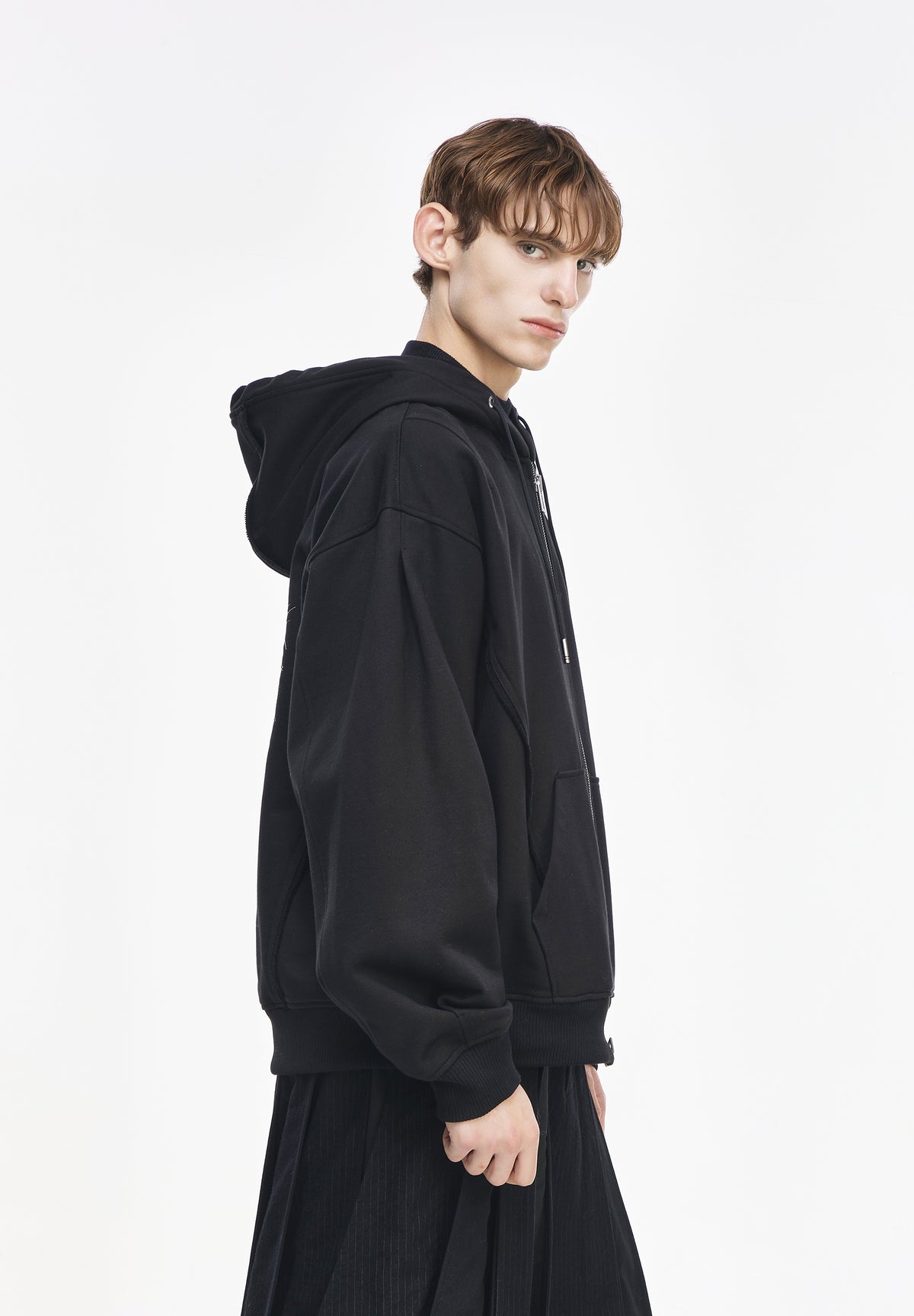 REVERIE DUMBO HOOD ZIP UP