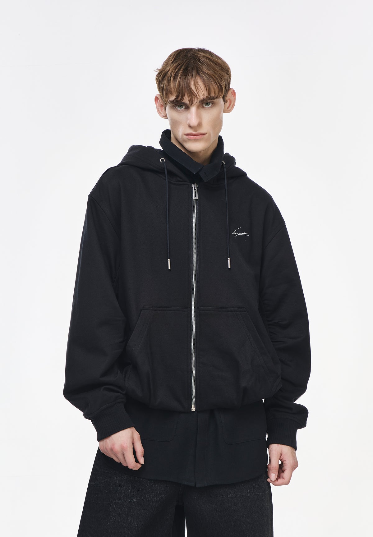 CHARIOT HOOD ZIP UP