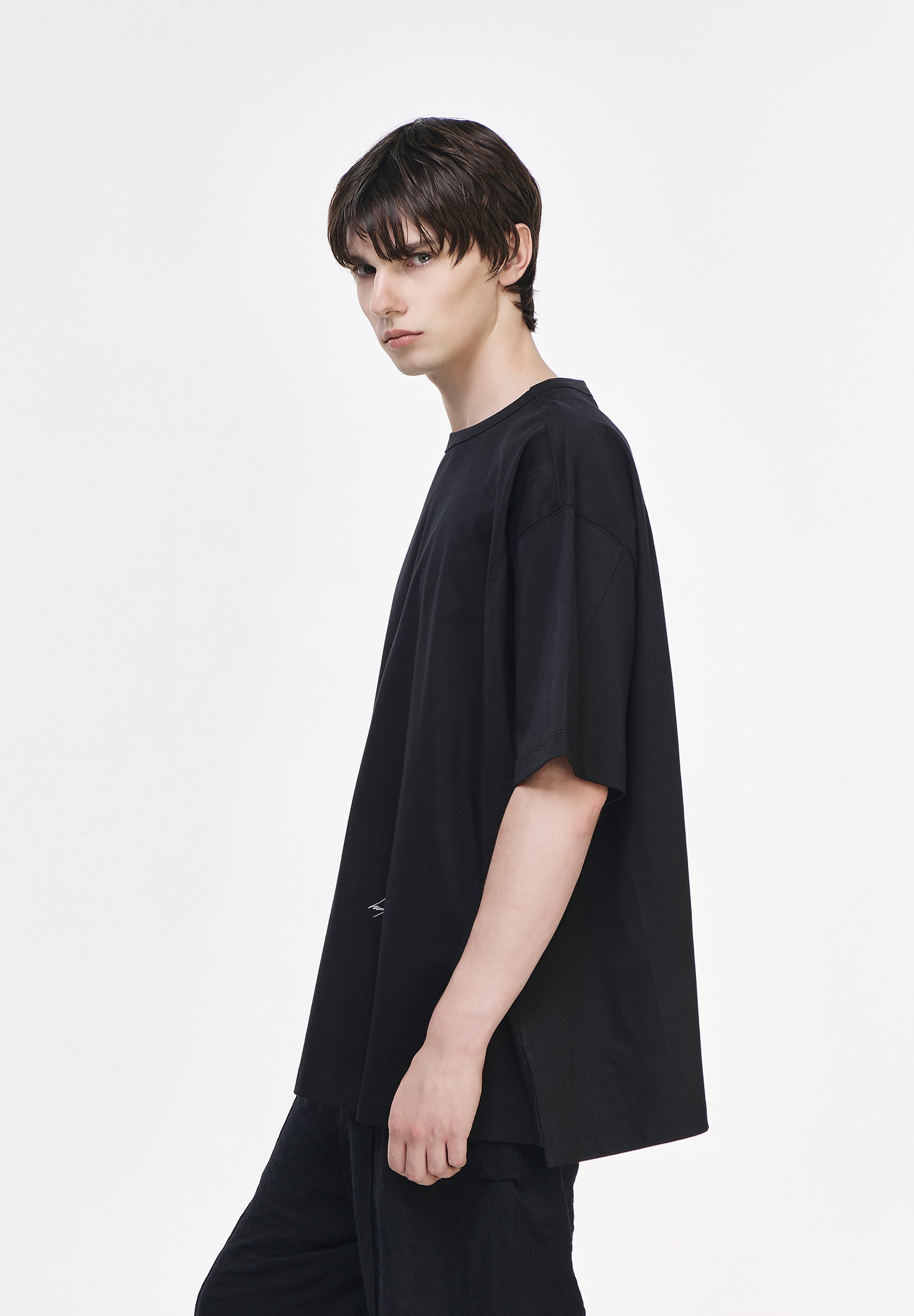 BENEDICTION EMBROIDERED T SHIRT