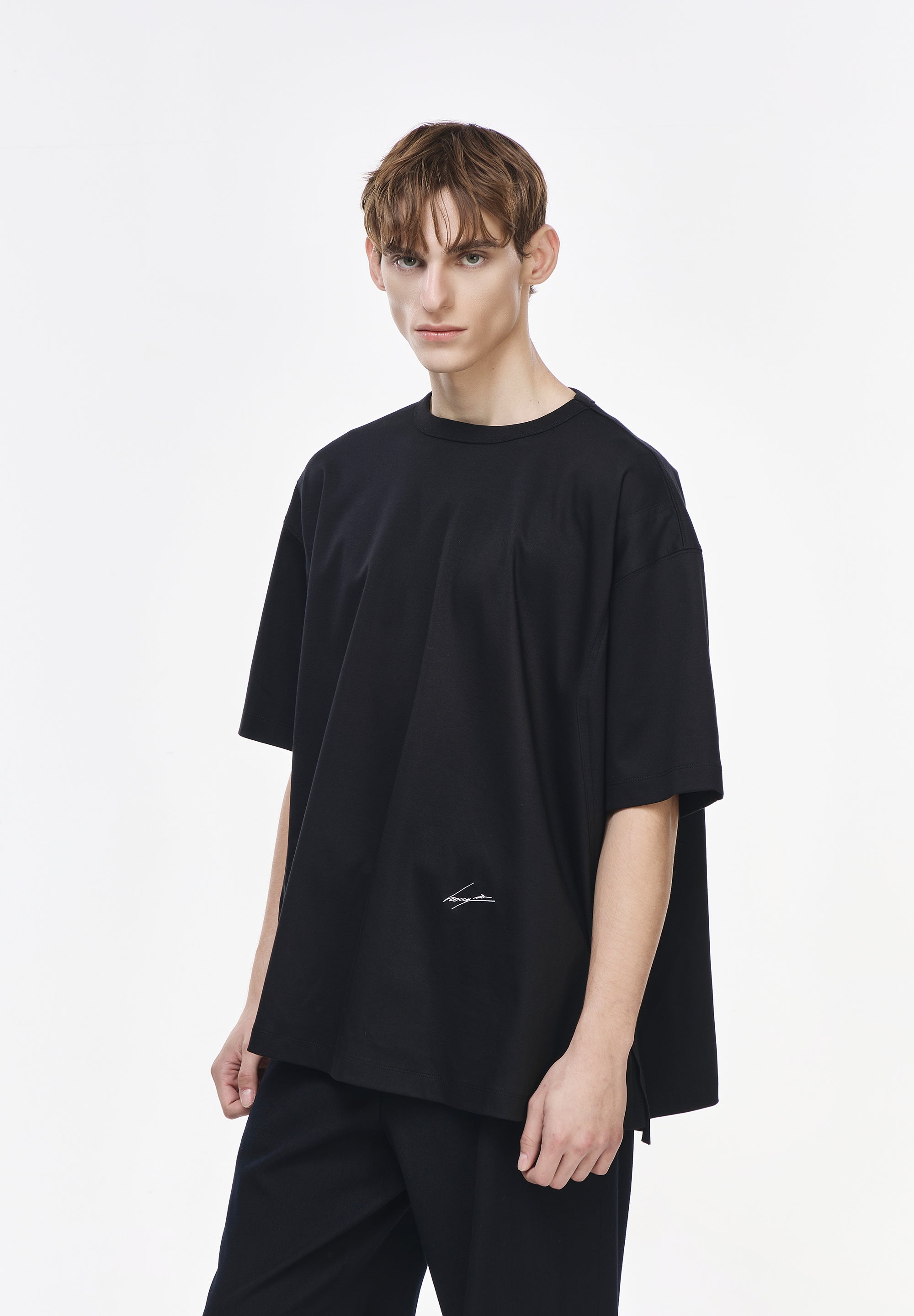 BENEDICTION EMBROIDERED T SHIRT