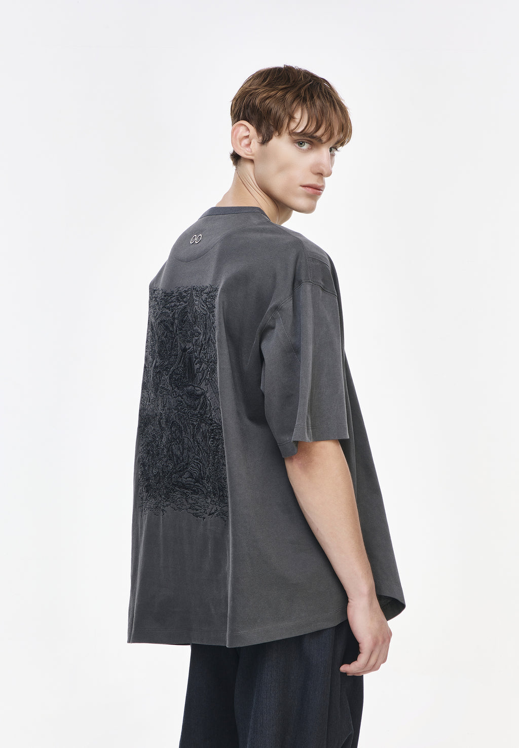 BENEDICTION EMBROIDERED T SHIRT