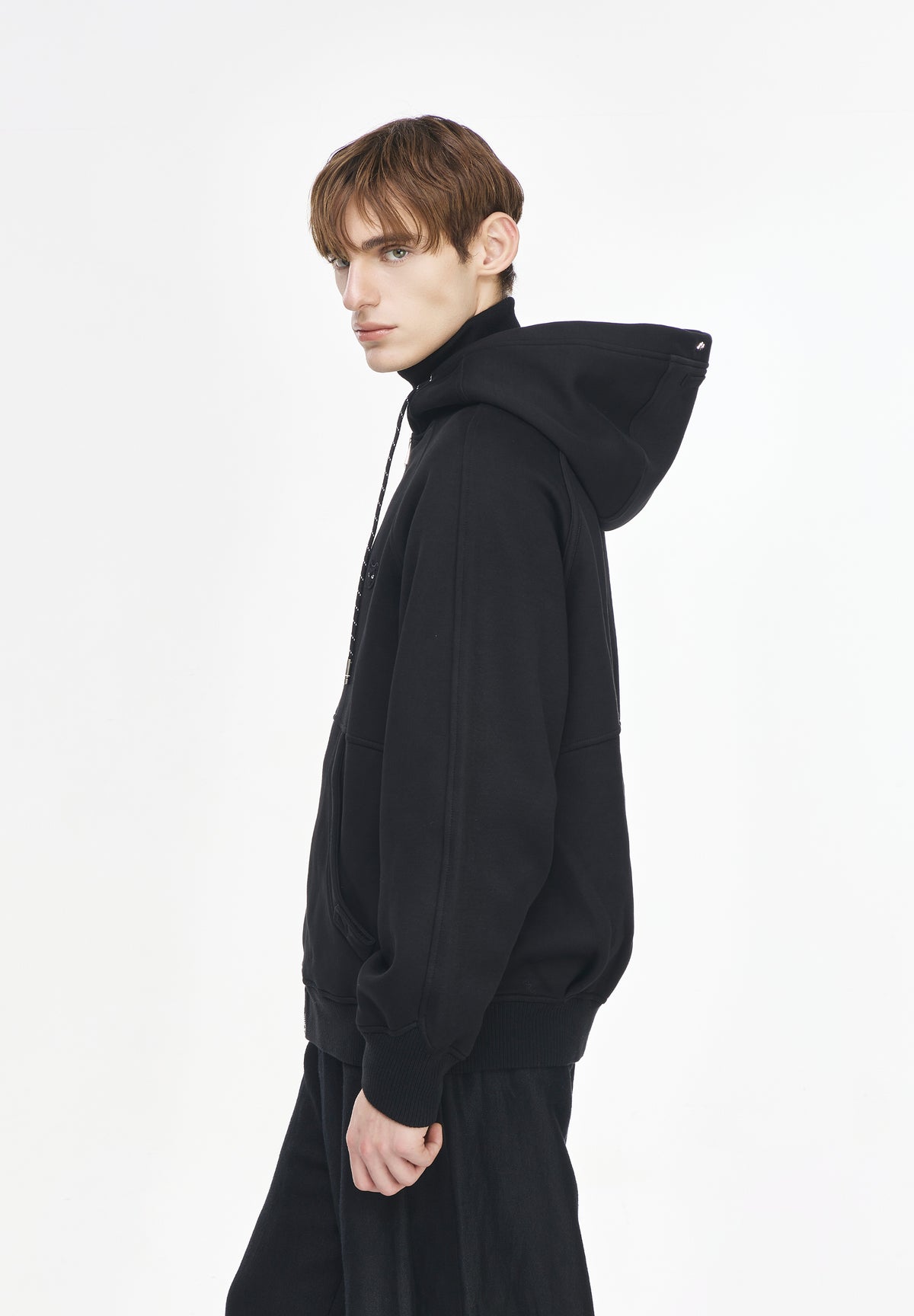 ZZERO PANTHER CAMBER HOOD ZIP UP