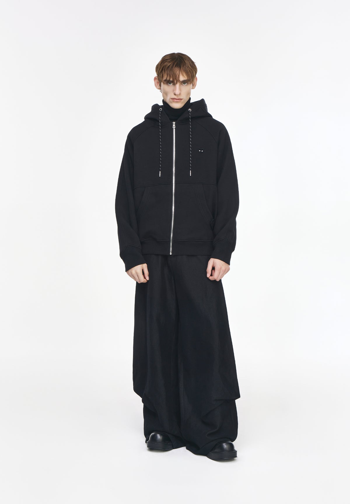 ZZERO PANTHER CAMBER HOOD ZIP UP