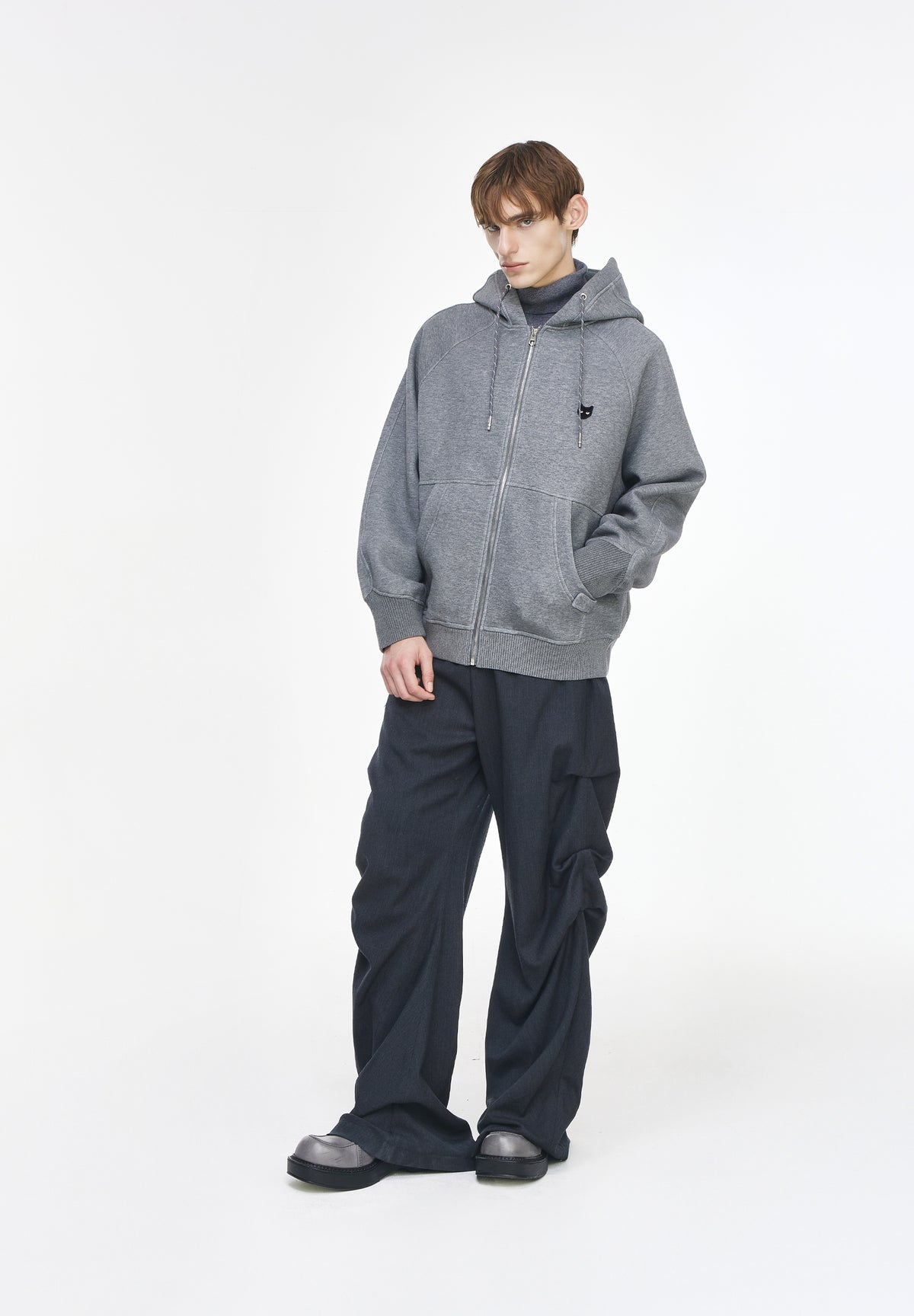ZZERO PANTHER CAMBER HOOD ZIP UP