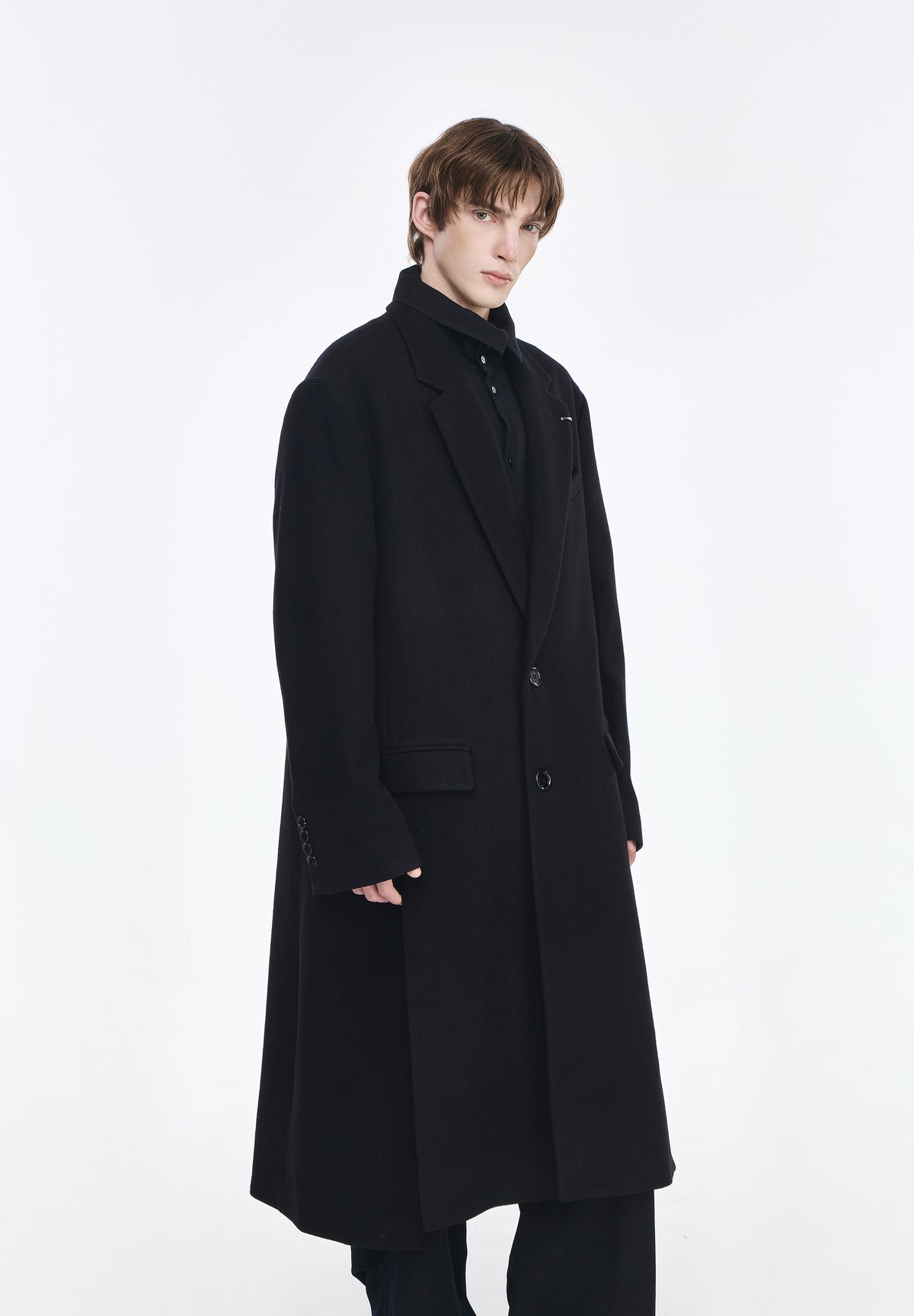 SLIT SINGLE BREASTED COAT