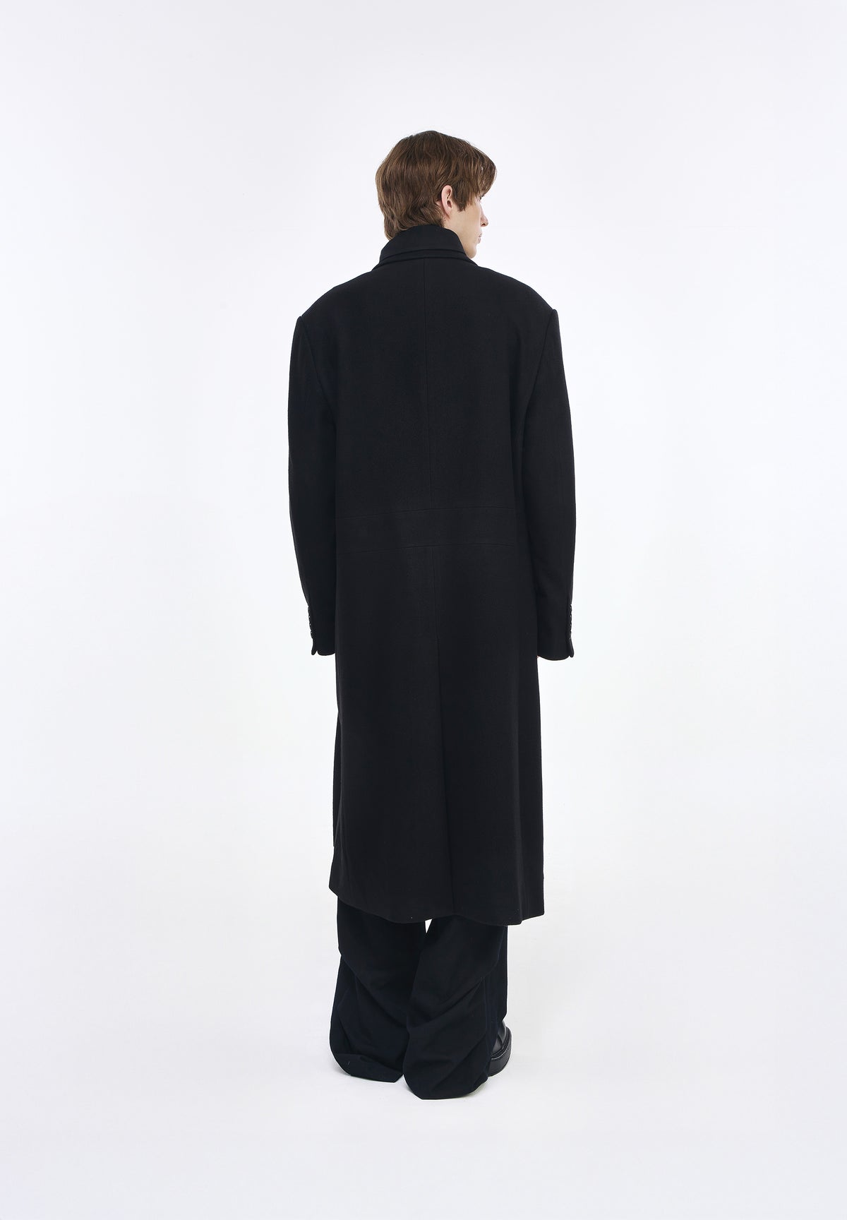 SLIT SINGLE BREASTED COAT
