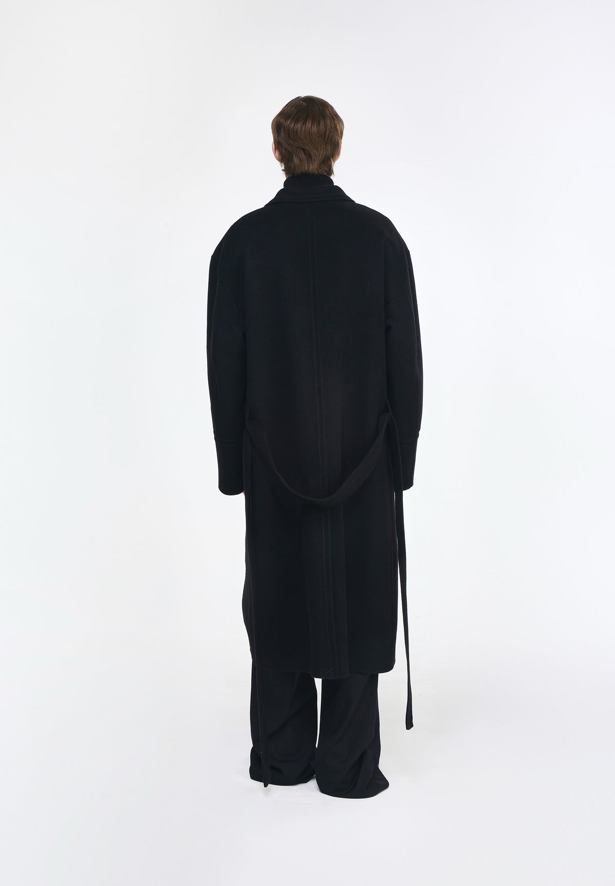 FLUTE TWO BUTTON HANDMADE COAT
