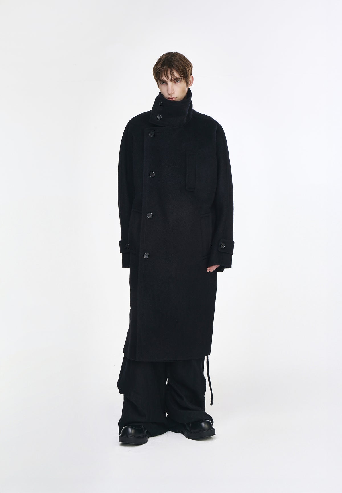 FLUTE HIGH NECK HANDMADE COAT