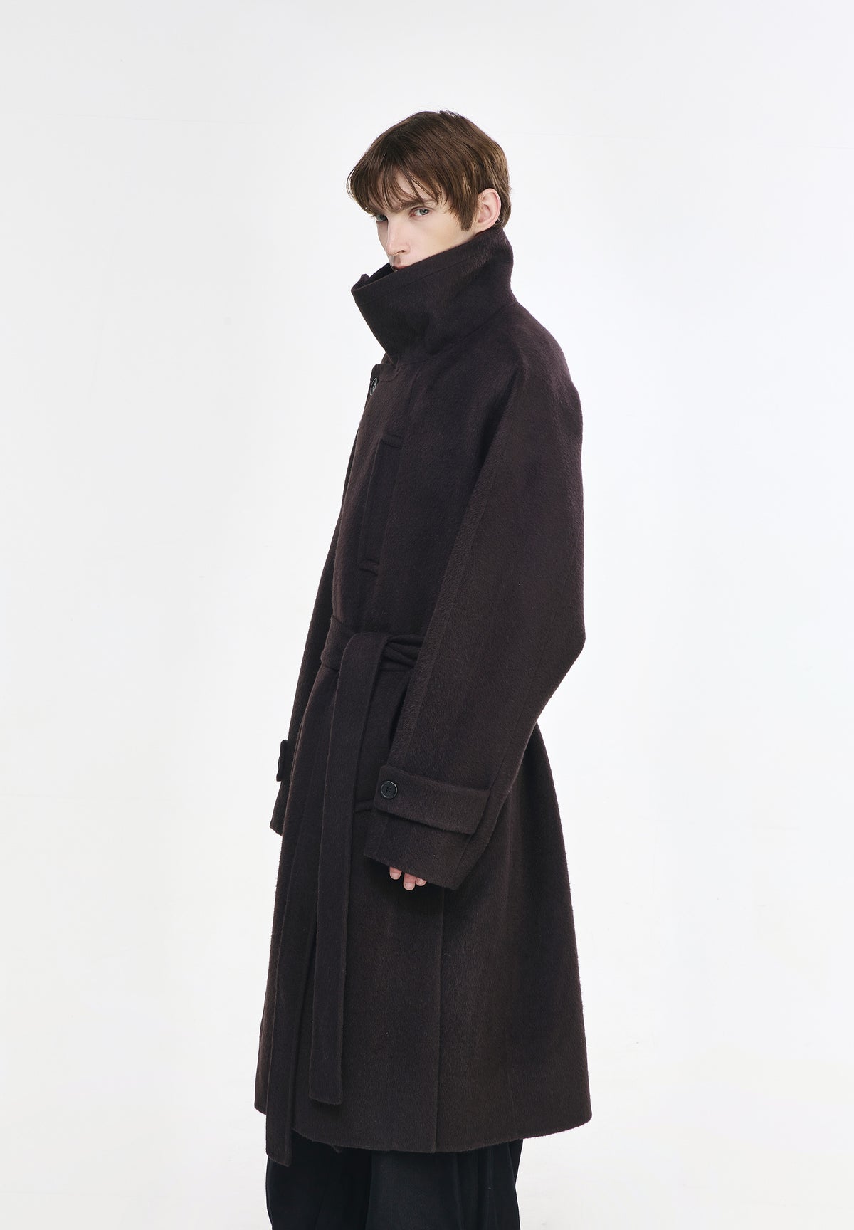 FLUTE HIGH NECK HANDMADE COAT
