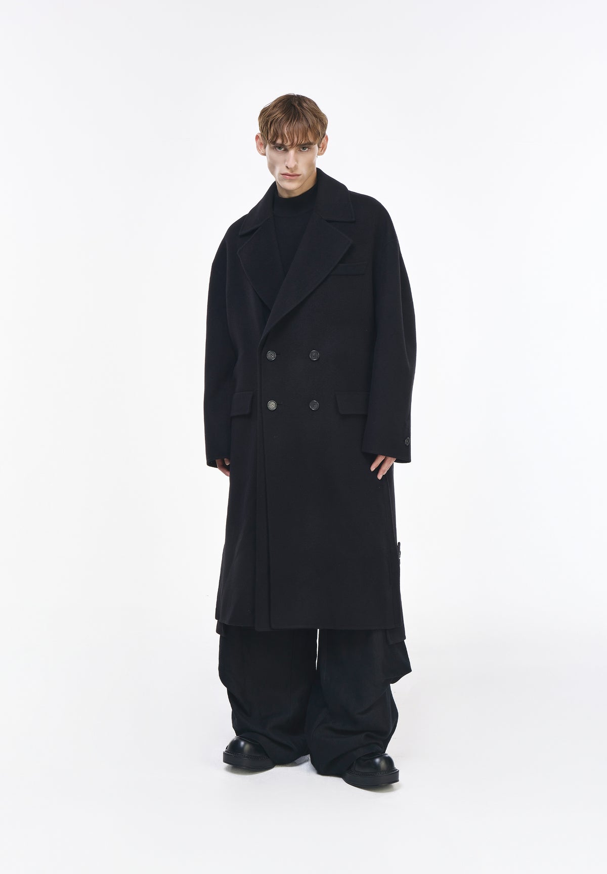 INTERLOCK HANDMADE COAT