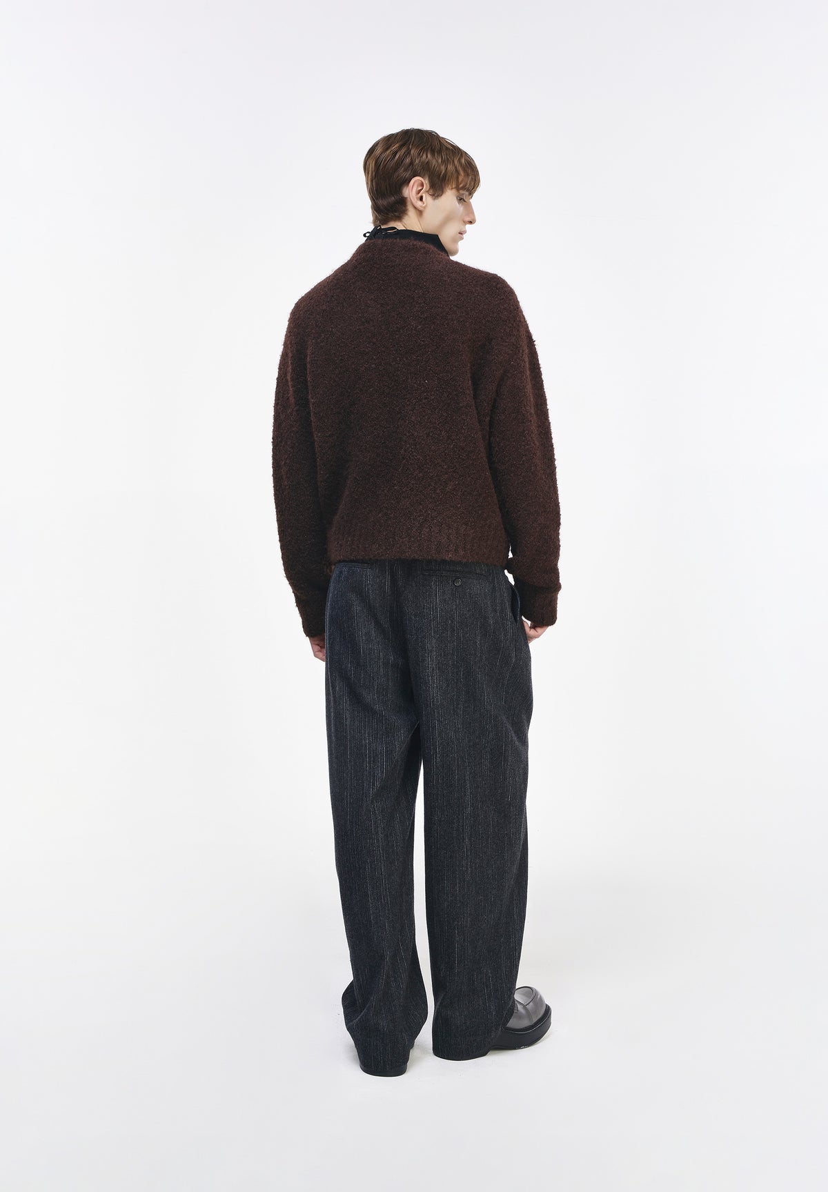 ZZERO BOUCLE V NECK CARDIGAN