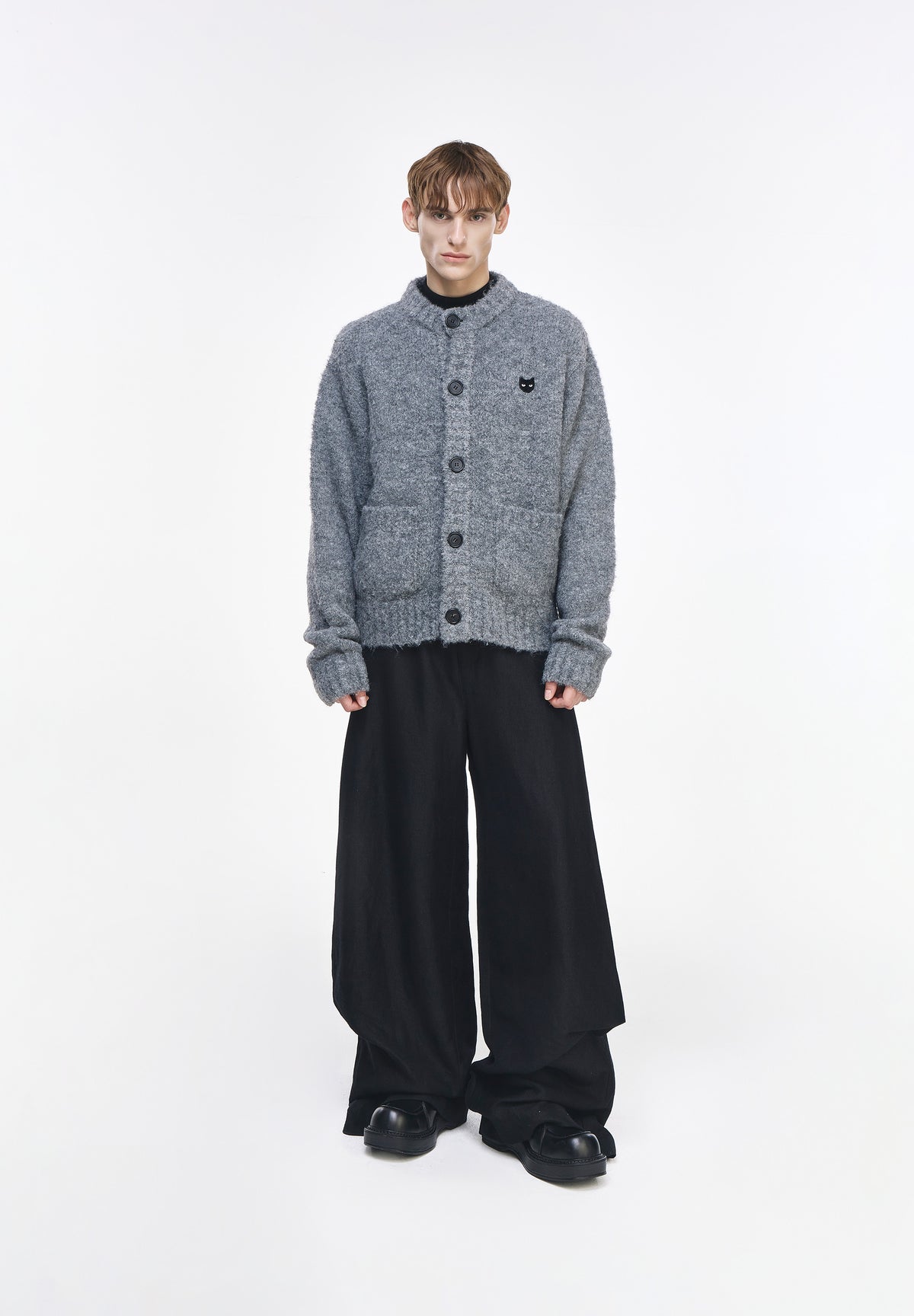 ZZERO BOUCLE ROUND NECK CARDIGAN