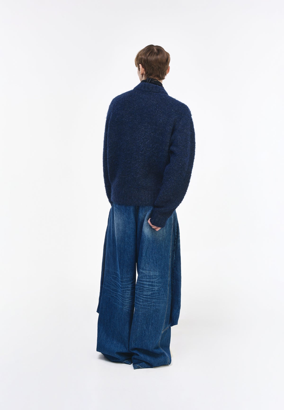 ZZERO BOUCLE ROUND NECK CARDIGAN