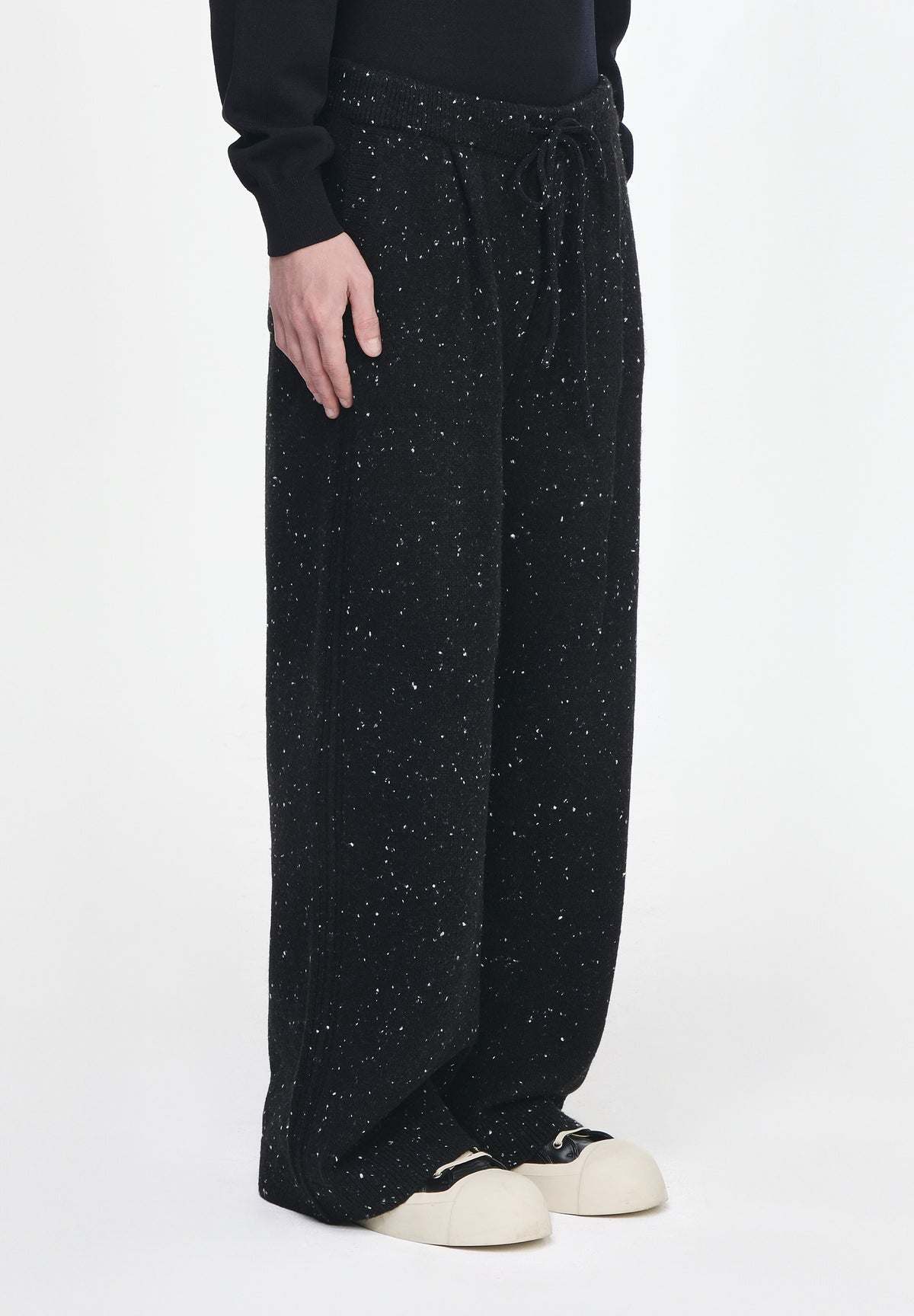 ZZERO NEP WIDE KNIT PANTS