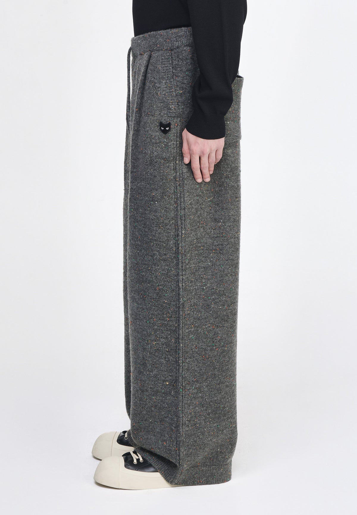 ZZERO NEP WIDE KNIT PANTS
