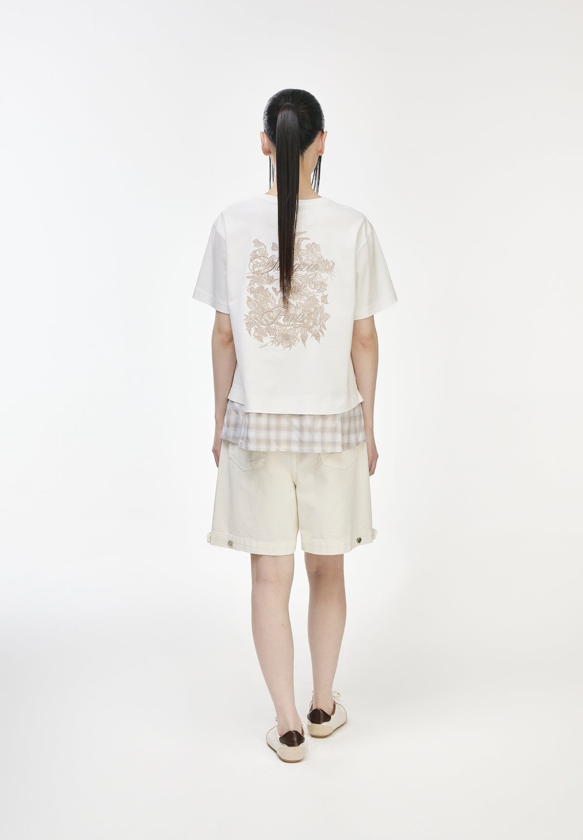 FLORAL EMBROIDERED PATCHWORK TOP