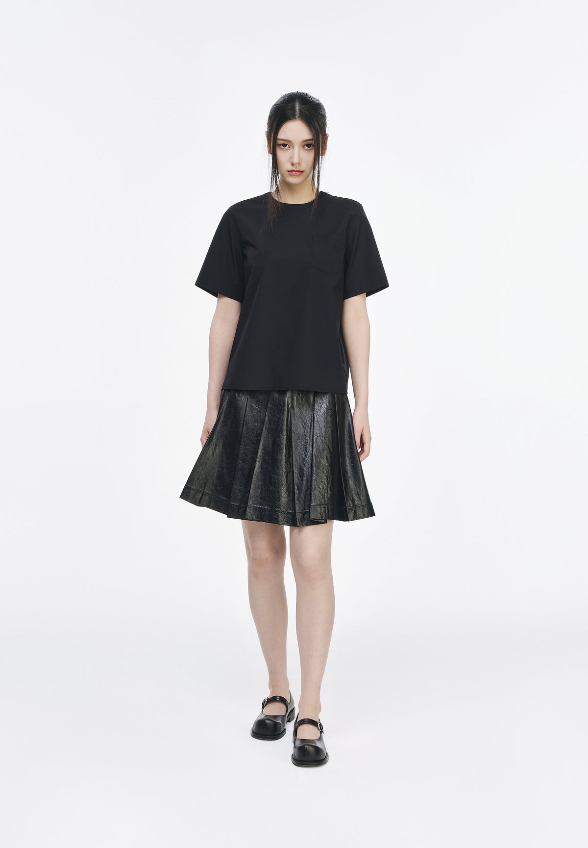 FLORAL EMBROIDERED VEILED TOP
