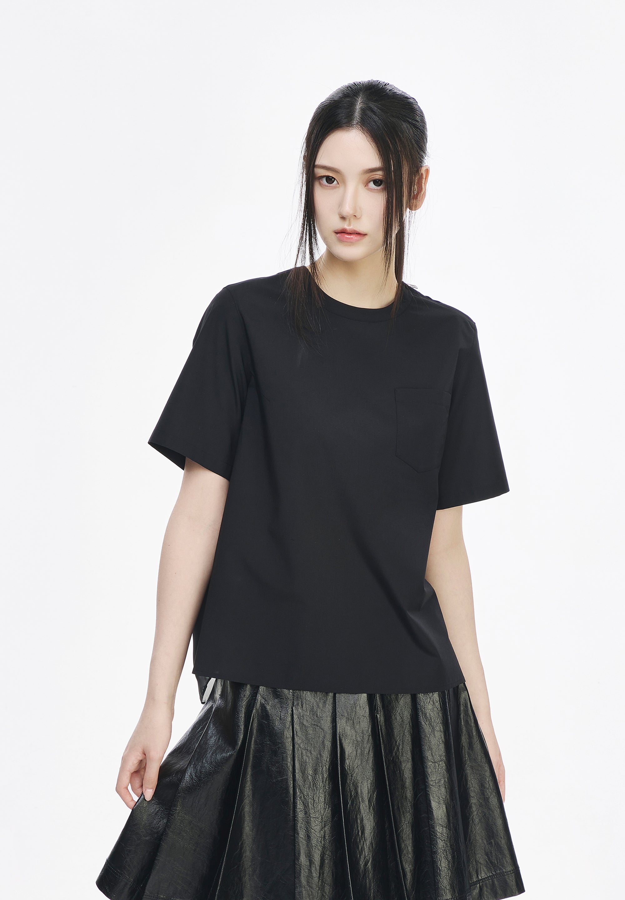 FLORAL EMBROIDERED VEILED TOP