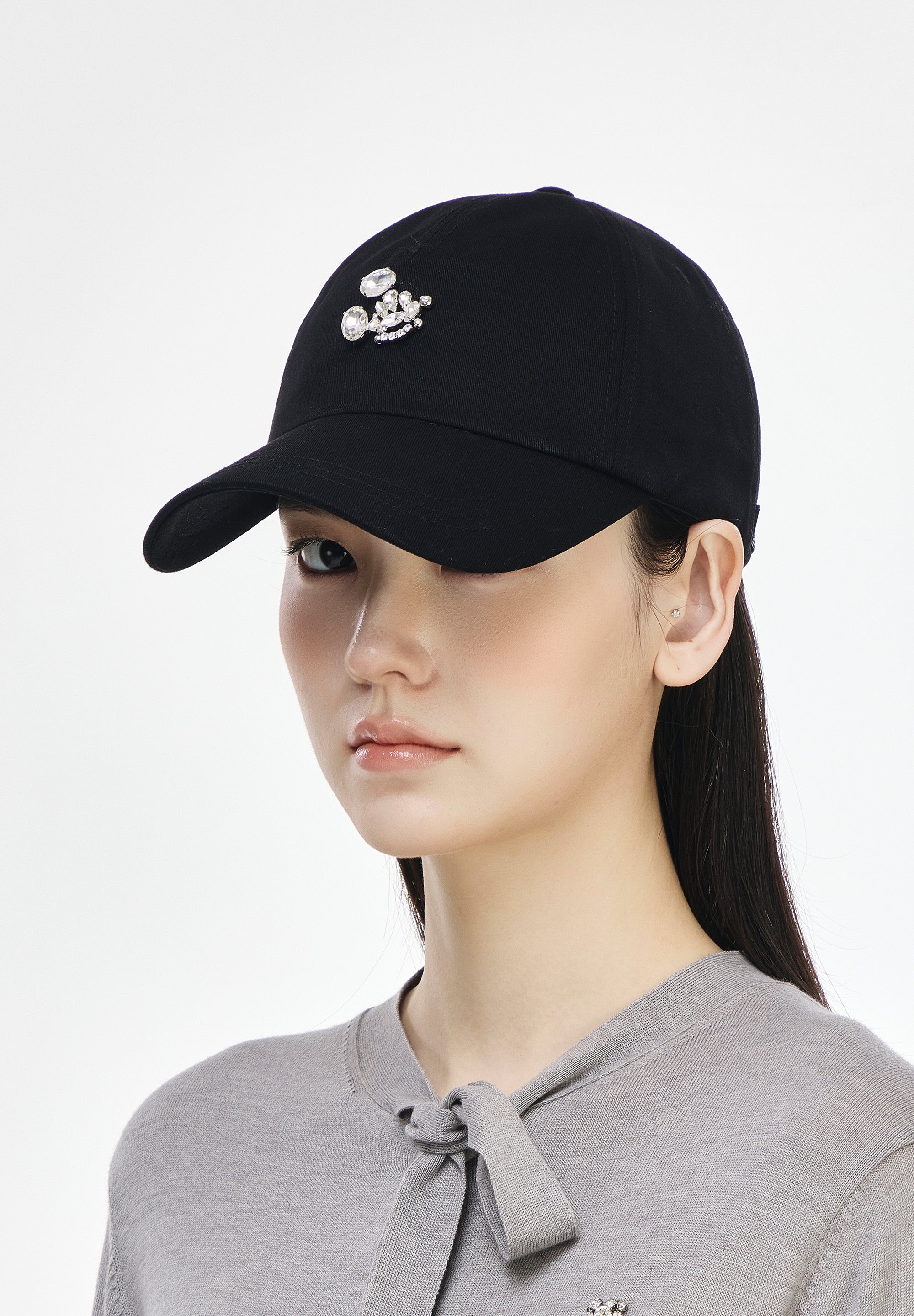 SONGZIO WOMAN MICKEY JEWELED BALL CAP