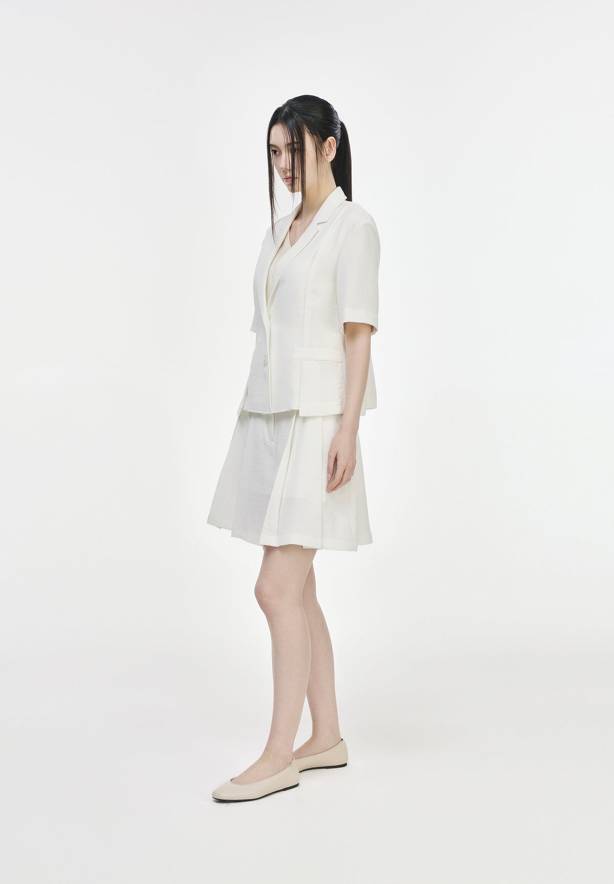 DEEP FOLD HALF JACKET