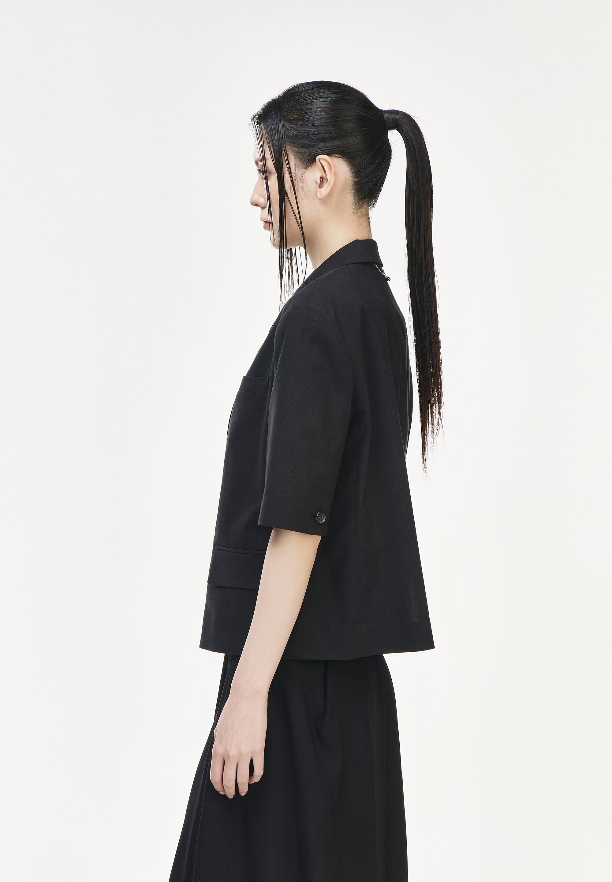 SONGZIO WOMAN CROP HALF SLEEVE JACKET