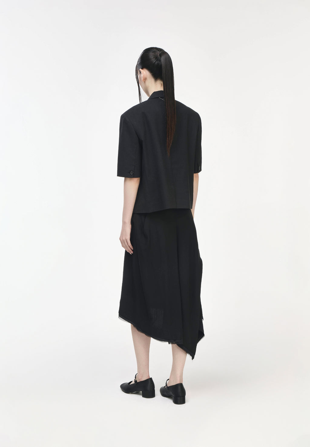 SONGZIO WOMAN CROP HALF SLEEVE JACKET
