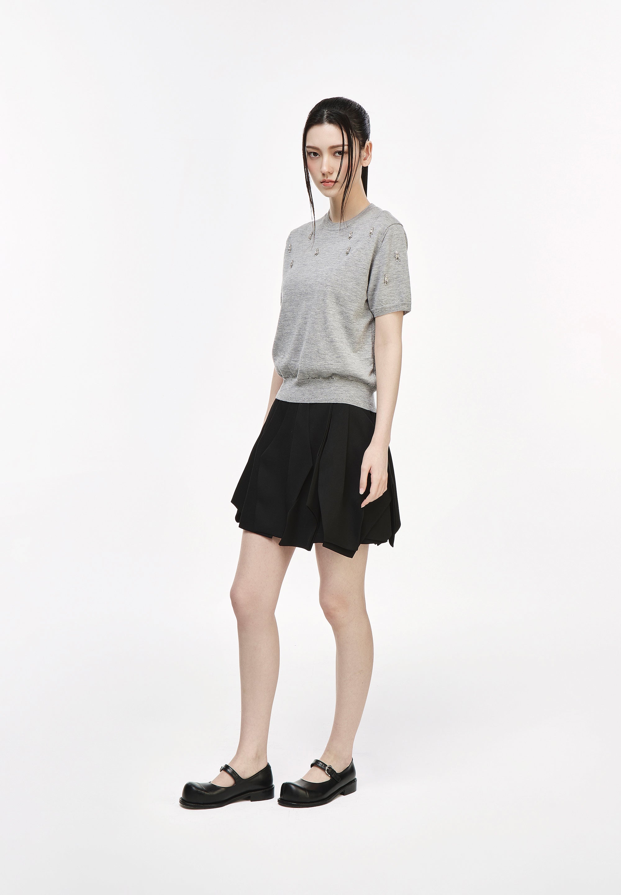 TEARDROP ROUND NECK KNIT