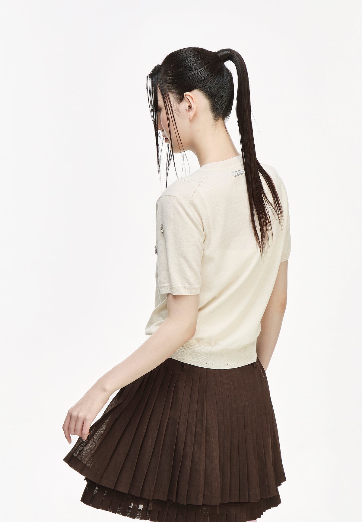TEARDROP ROUND NECK KNIT