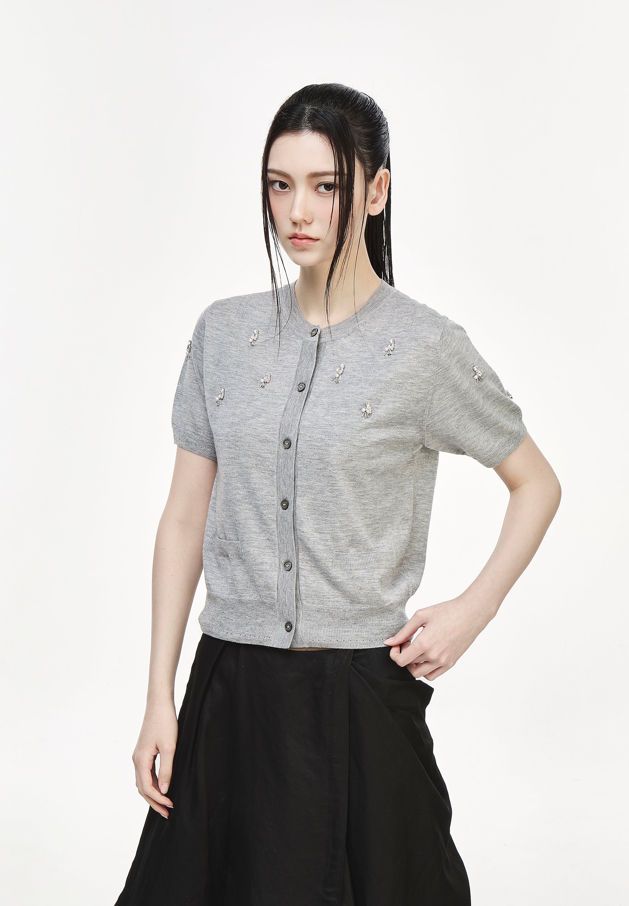 TEARDROP ROUND NECK CARDIGAN
