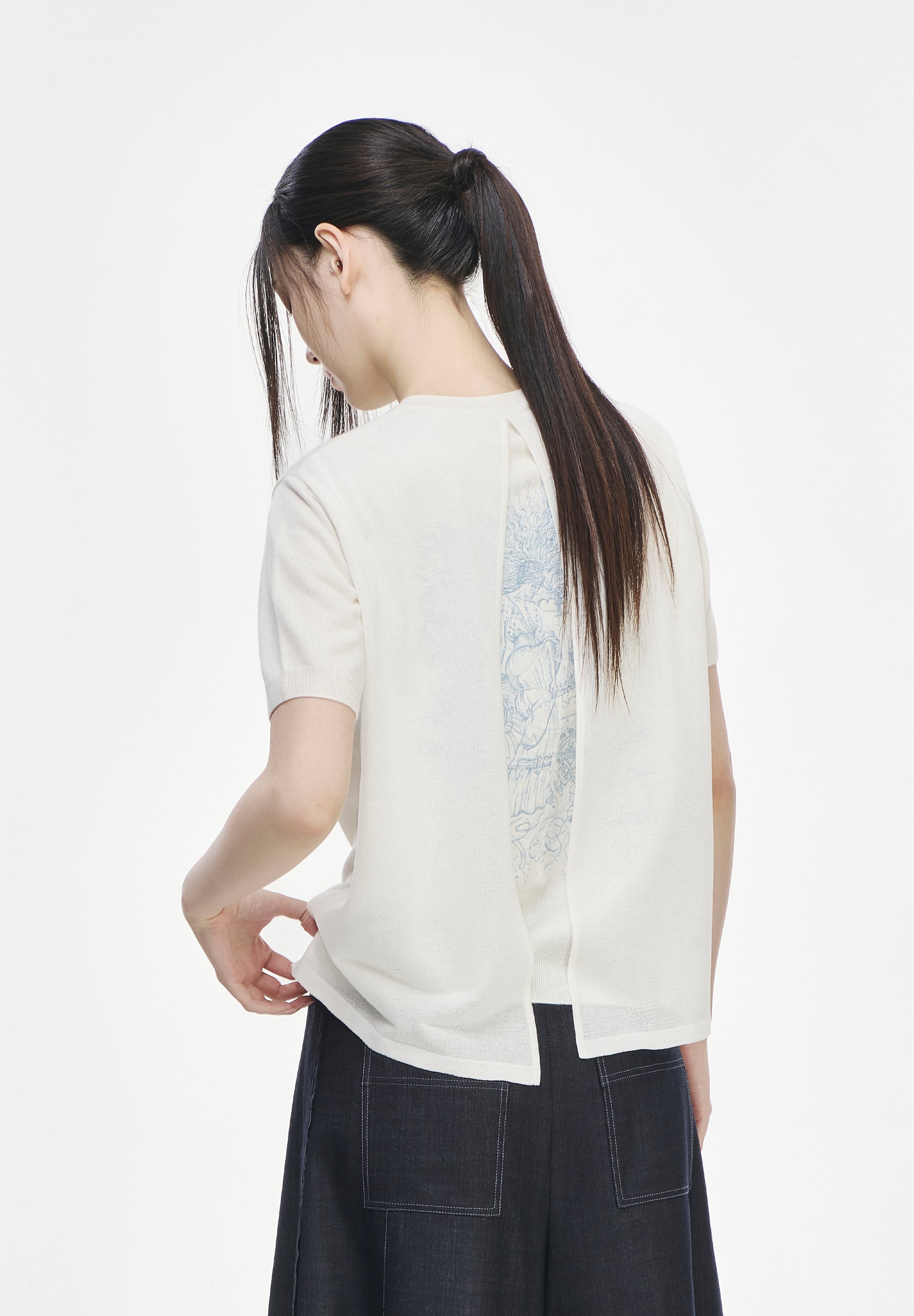 CELESTIAL EMBROIDERED VEILED KNIT