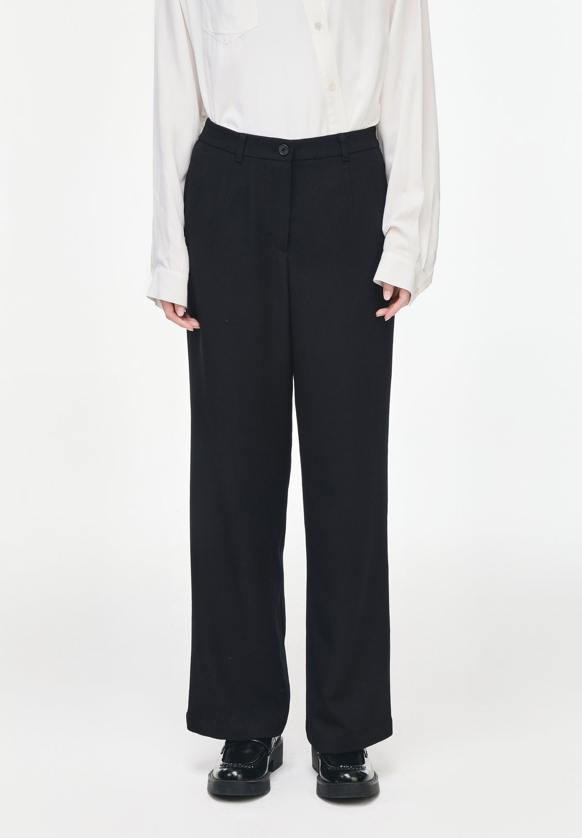 SEMI FLARE LINEN PANTS