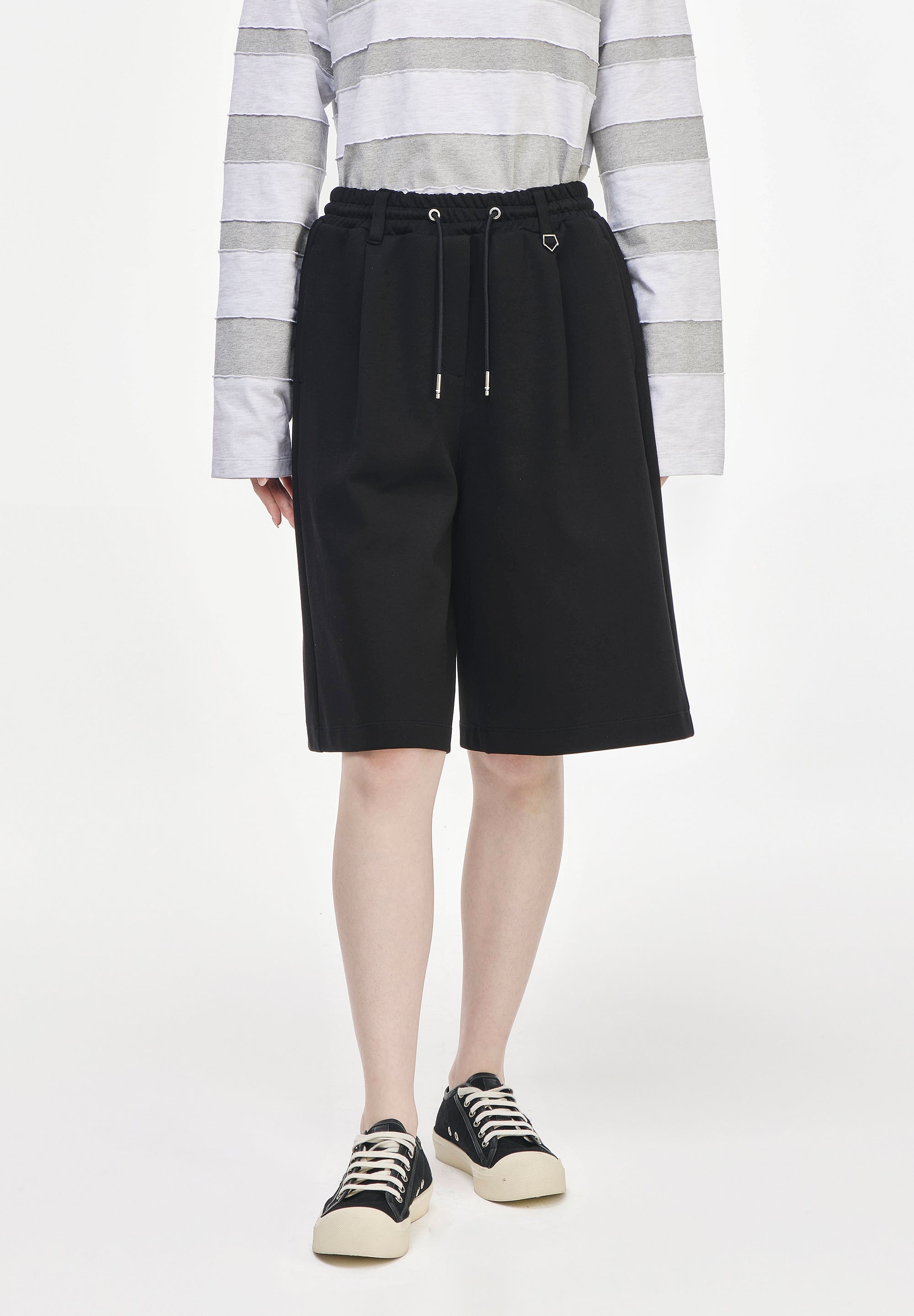 PANTHER BERMUDA PANTS