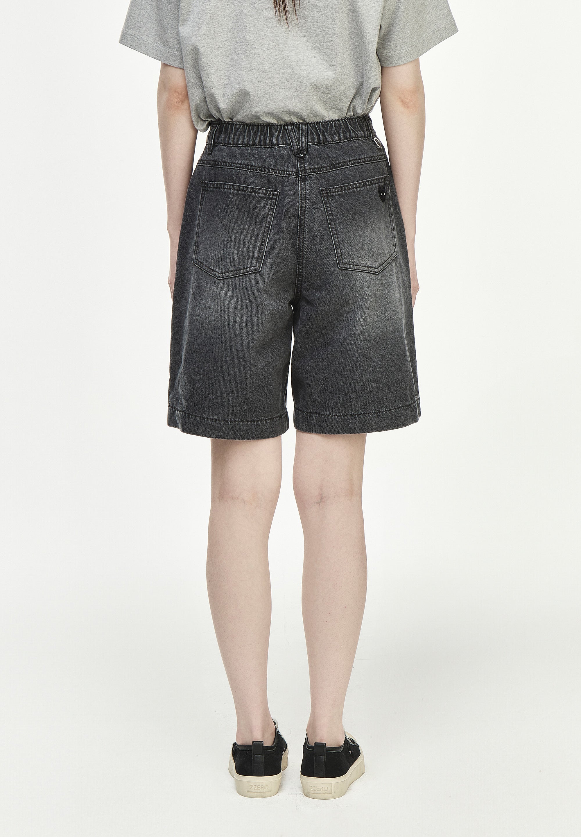 PANTHER DENIM BERMUDA PANTS