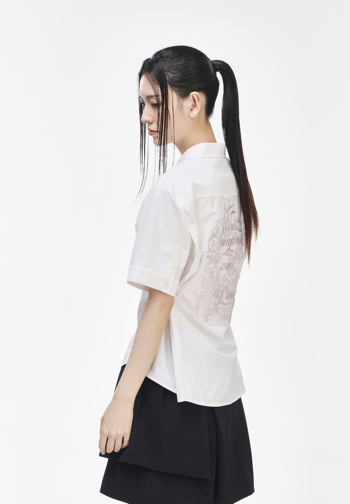 FLORAL EMBROIDERED HALF SHIRT