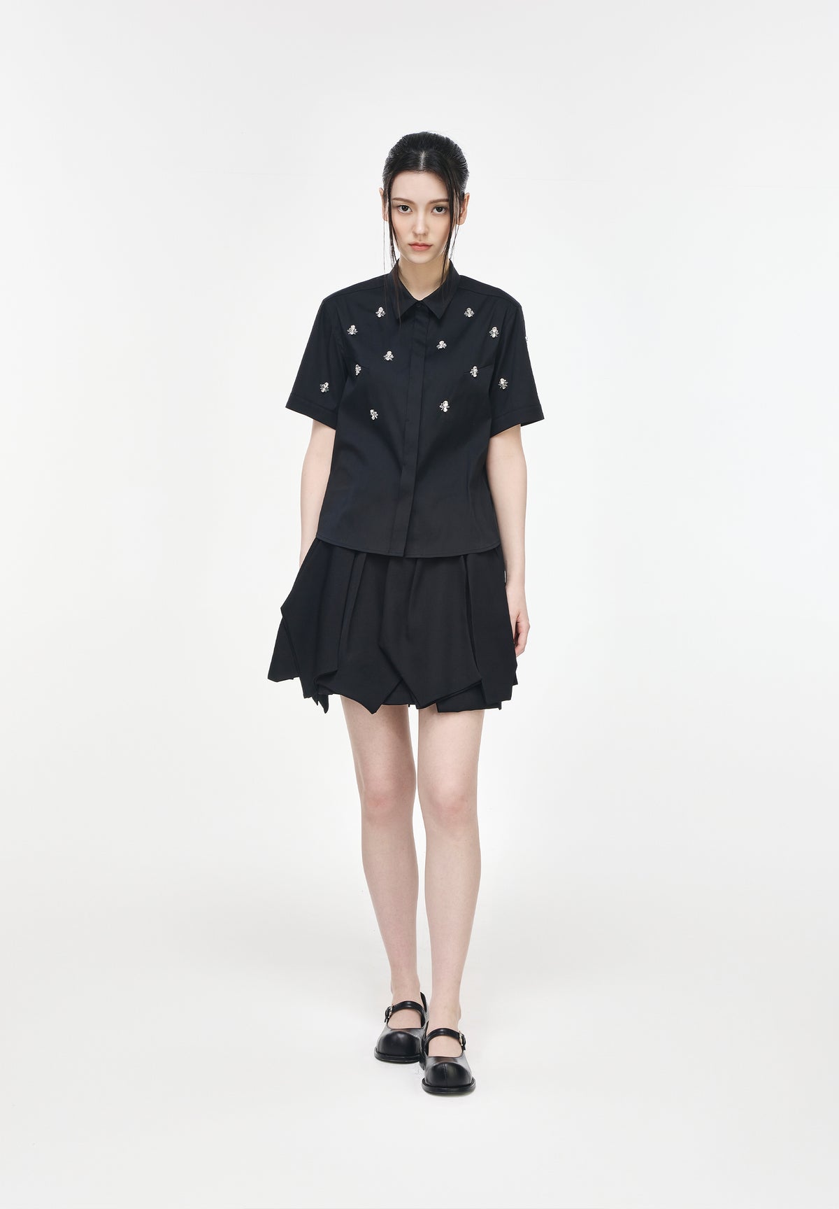 HONEYBEE APPLIQUE HALF SHIRT