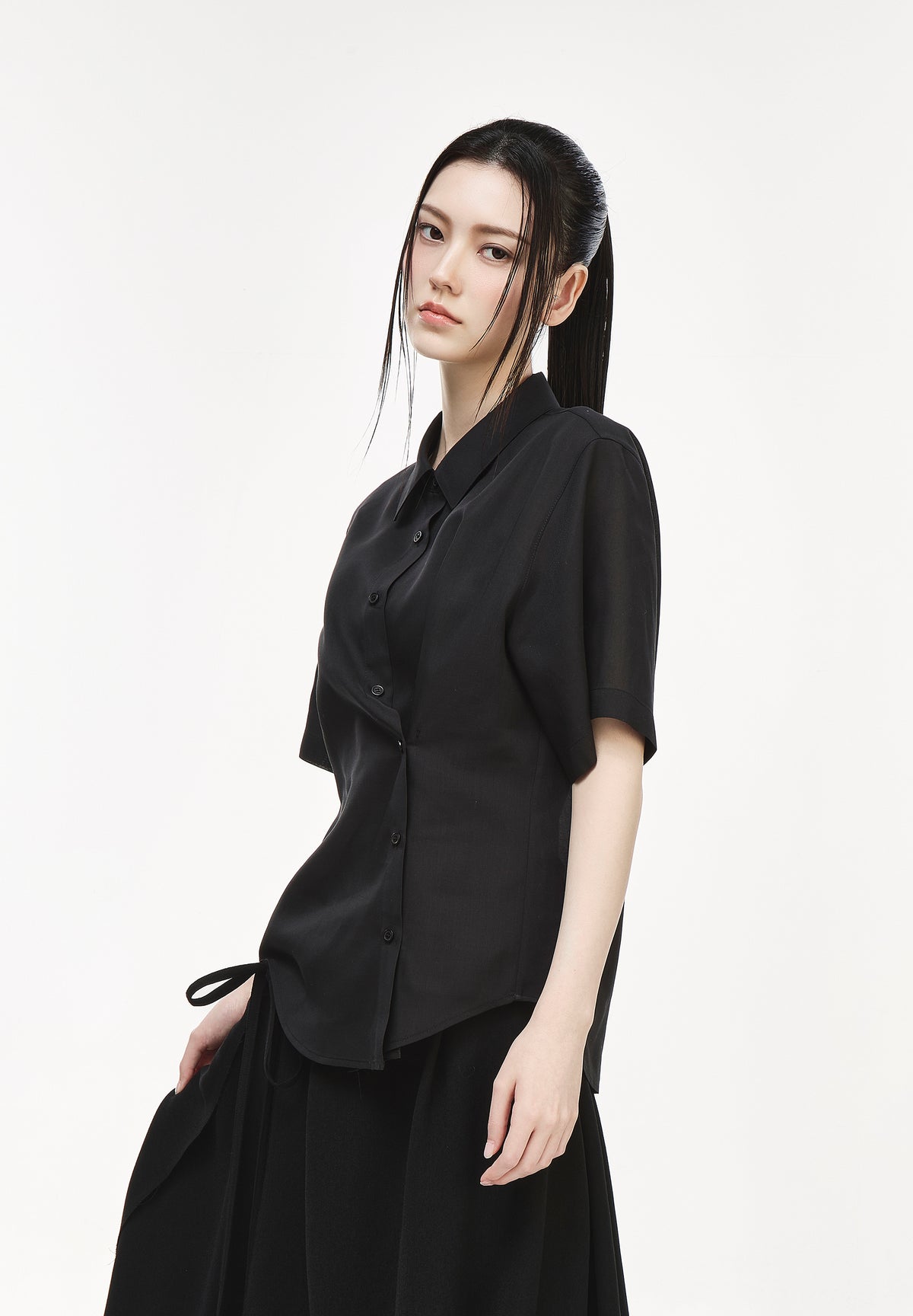 ASYMMETRIC DRAPE HALF SHIRT
