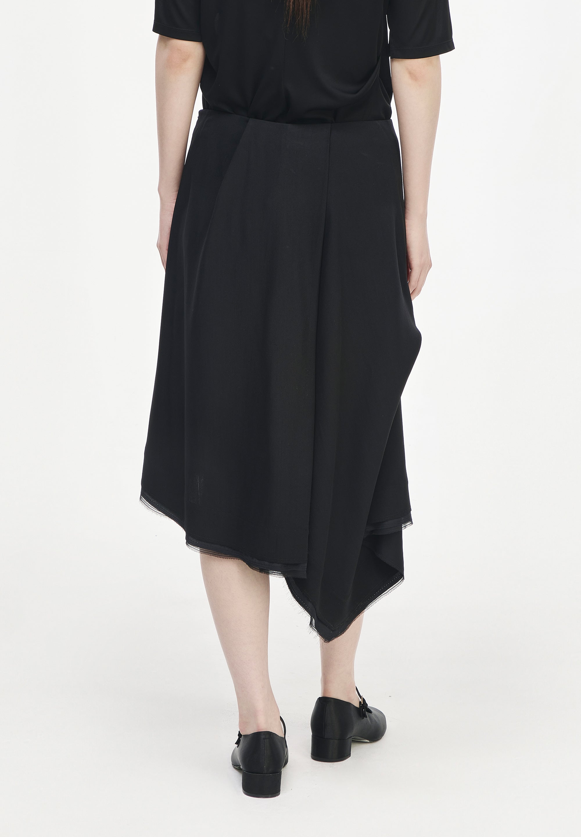 BIAS DART SKIRT