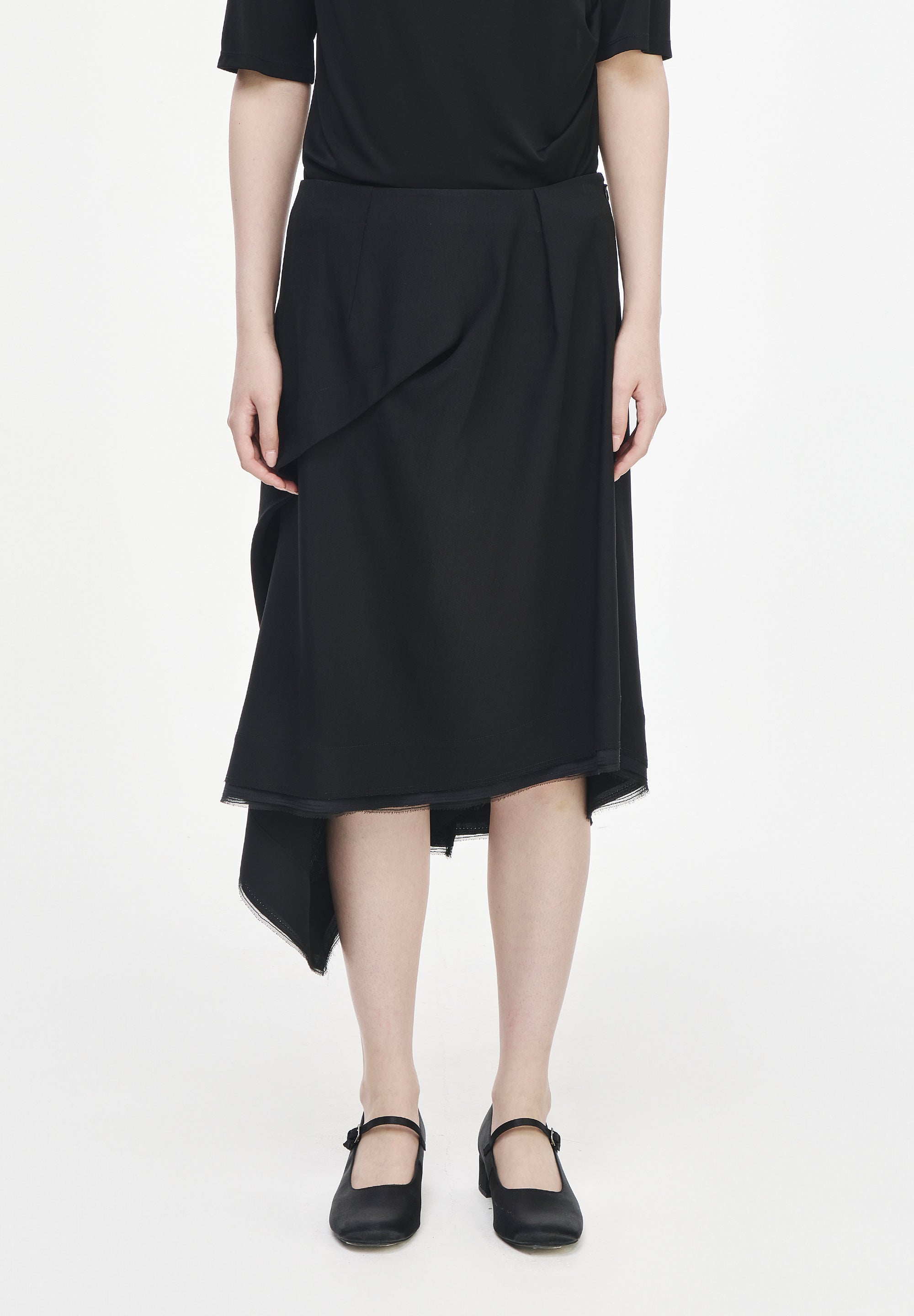 BIAS DART SKIRT