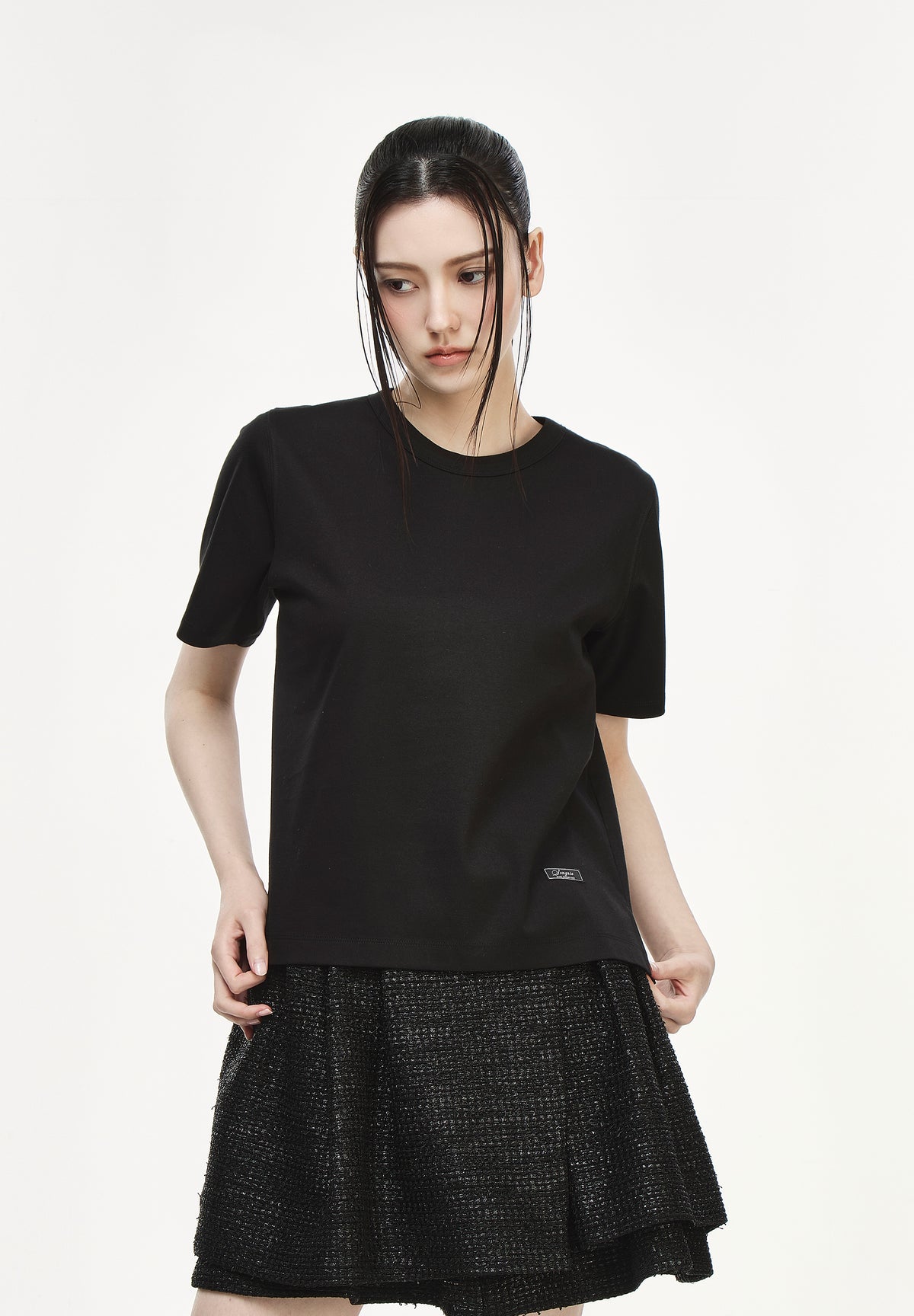 FLEUR EMBROIDERED T SHIRT