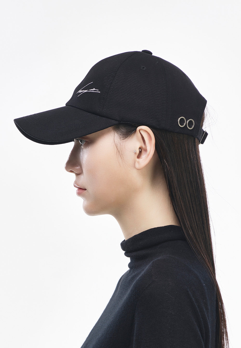 SIGNATURE BALL CAP