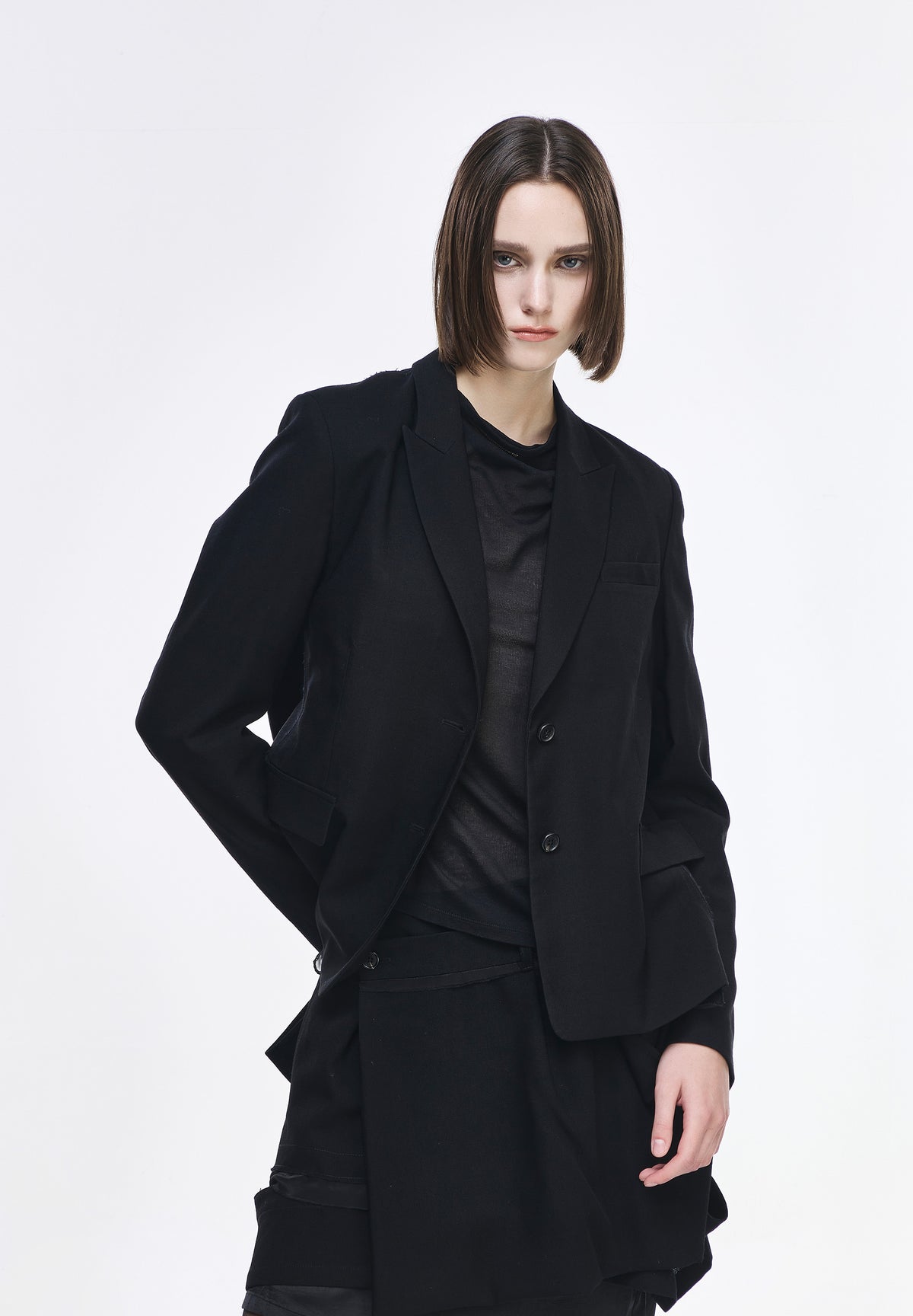 VEILED WING PEAKED JACKET