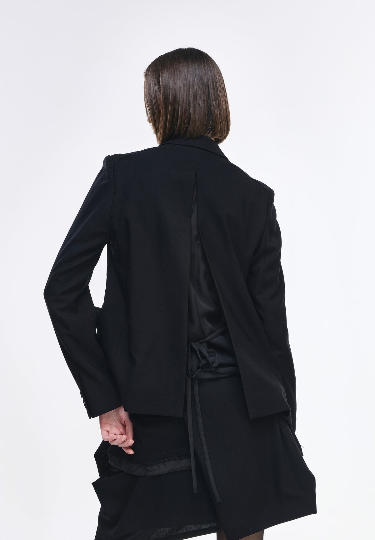 VEILED WING PEAKED JACKET